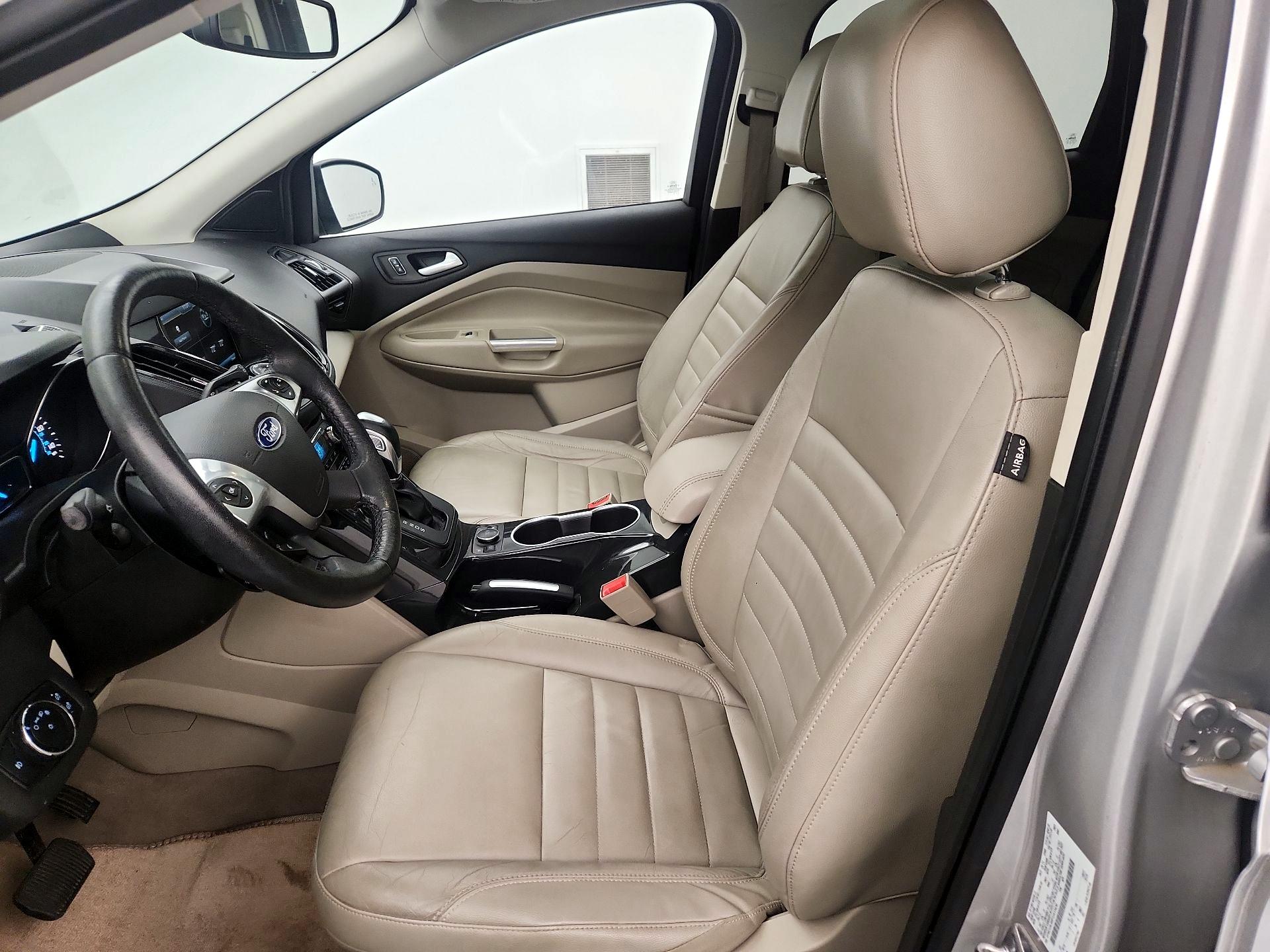 Thumbnail: 2015 Ford Escape - 11