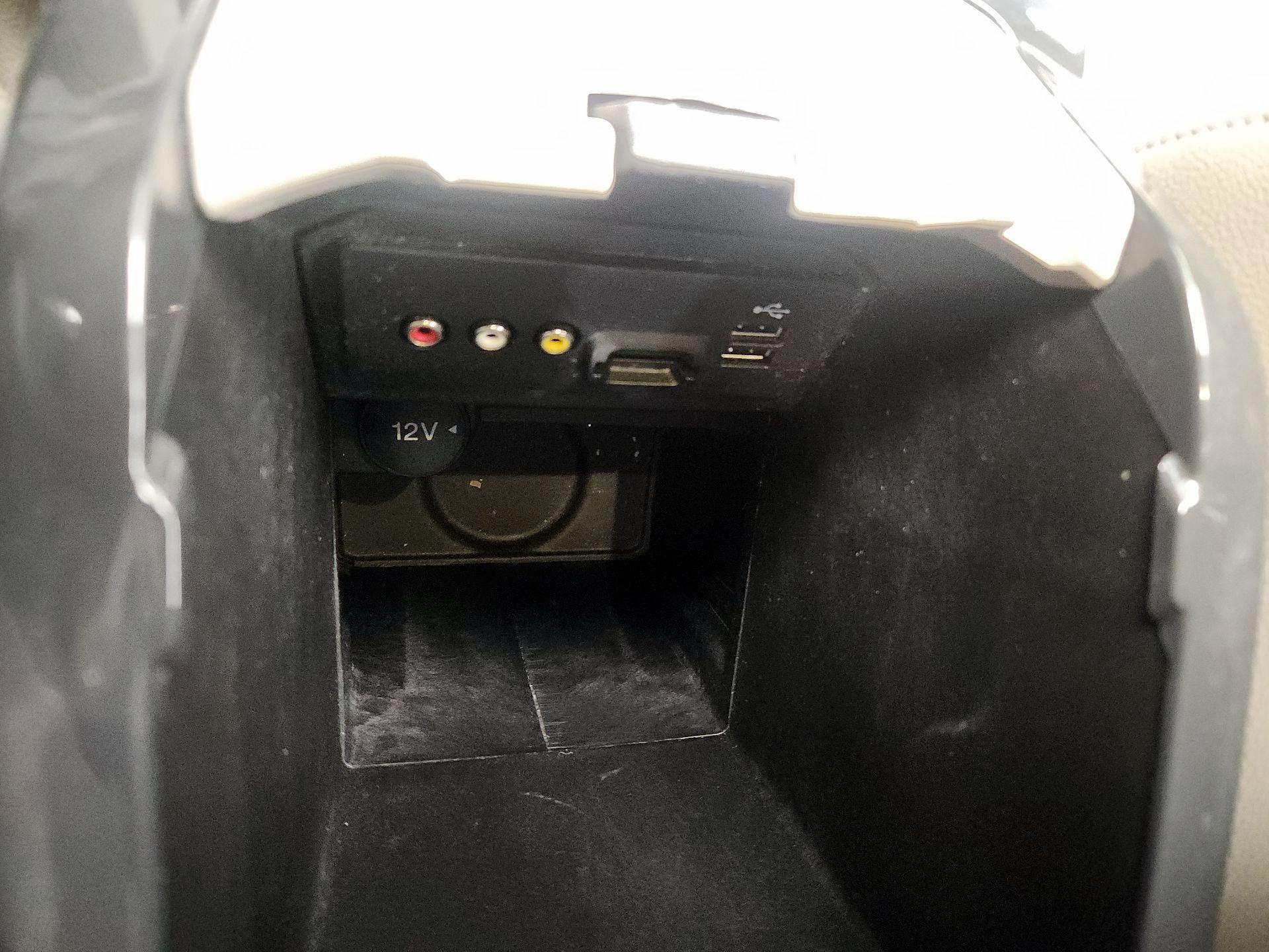 Thumbnail: 2015 Ford Escape - 18