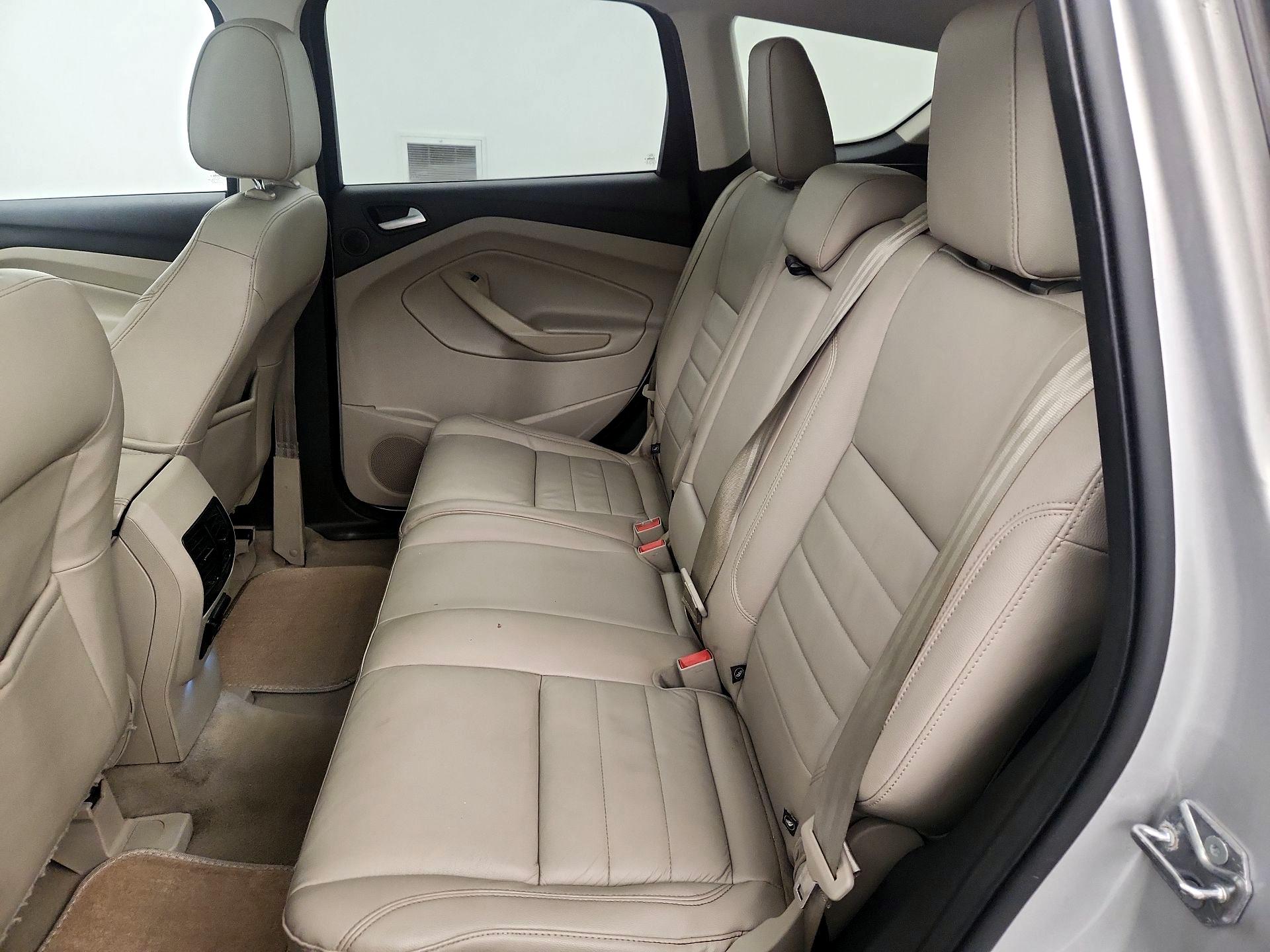 Thumbnail: 2015 Ford Escape - 20