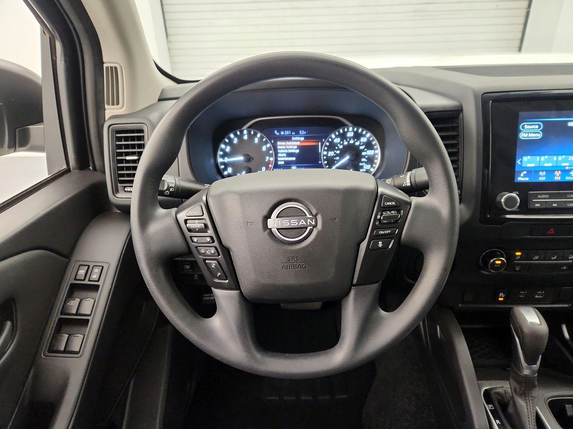 Thumbnail: 2022 Nissan Frontier - 10