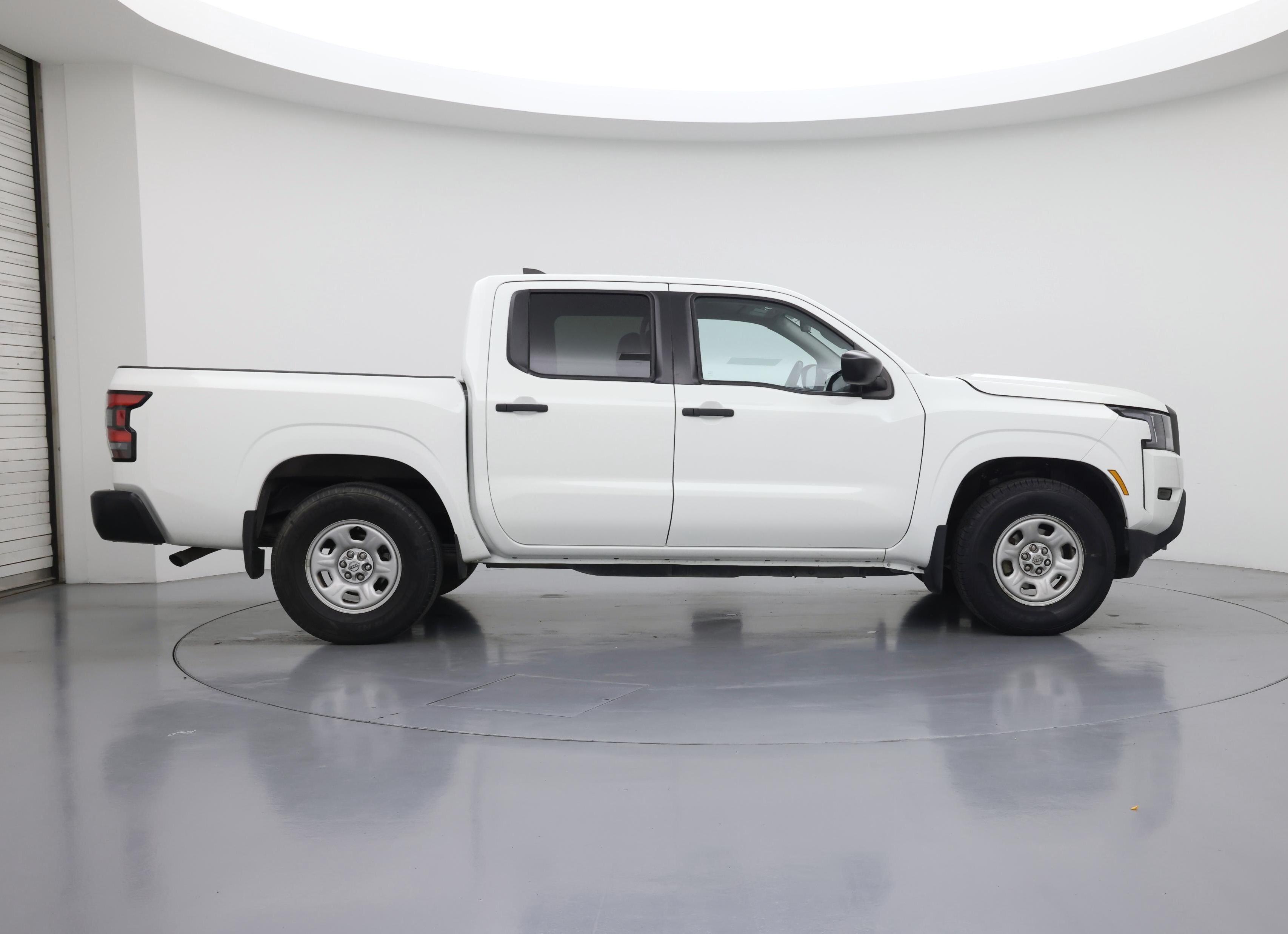 Thumbnail: 2022 Nissan Frontier - 7