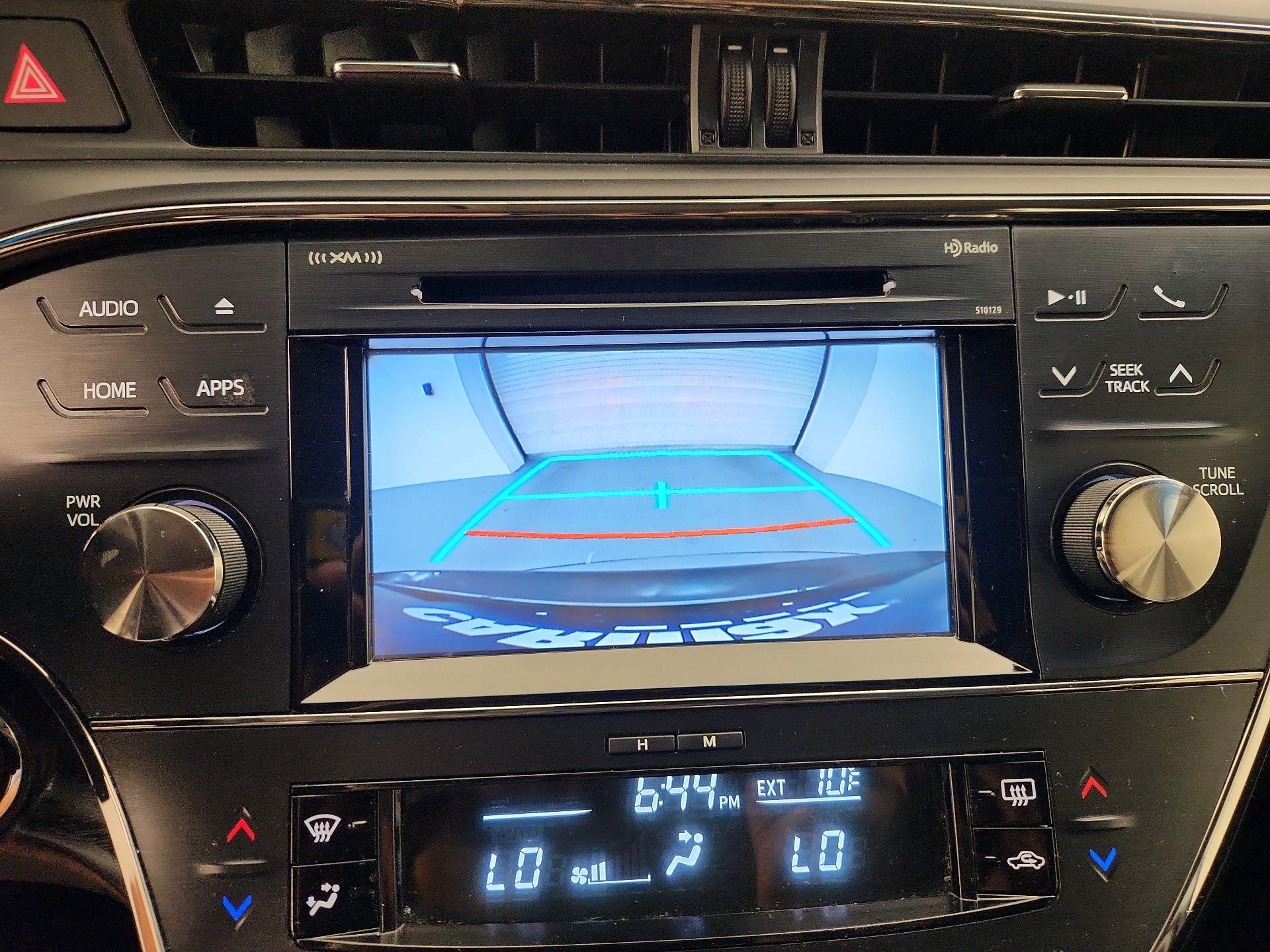 Thumbnail: 2018 Toyota Avalon - 14
