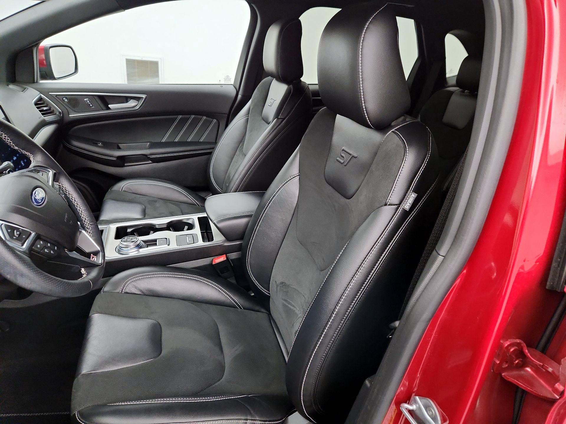 Thumbnail: 2022 Ford Edge - 11