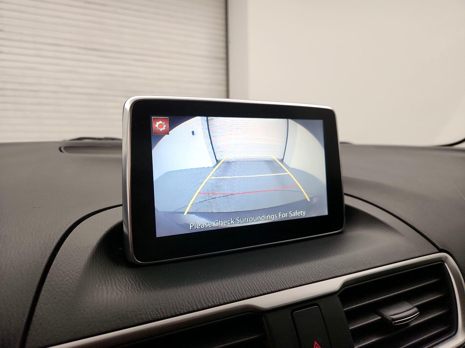 Thumbnail: 2016 Mazda Mazda3 - 14