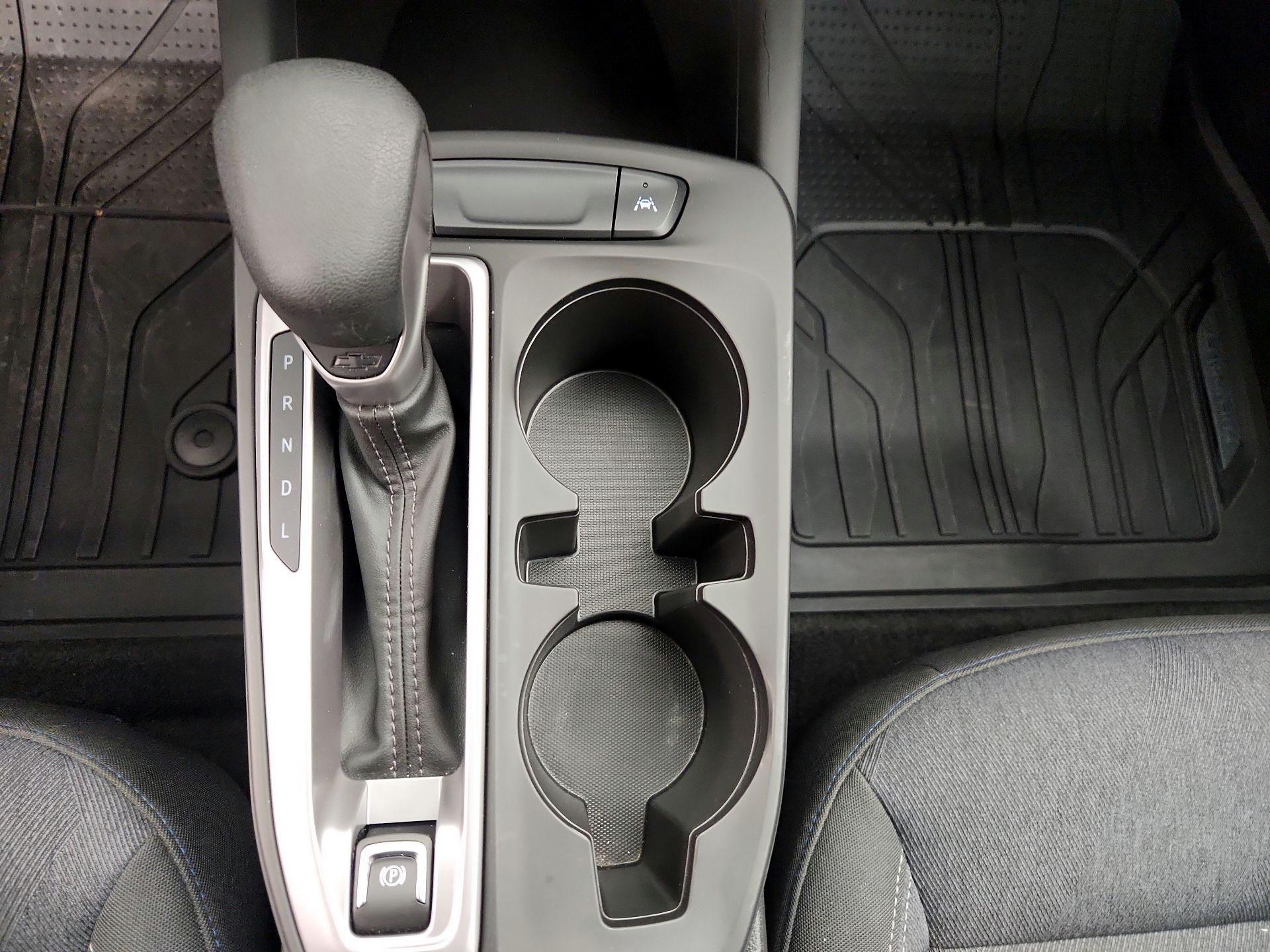 Thumbnail: 2024 Chevrolet Trax - 17