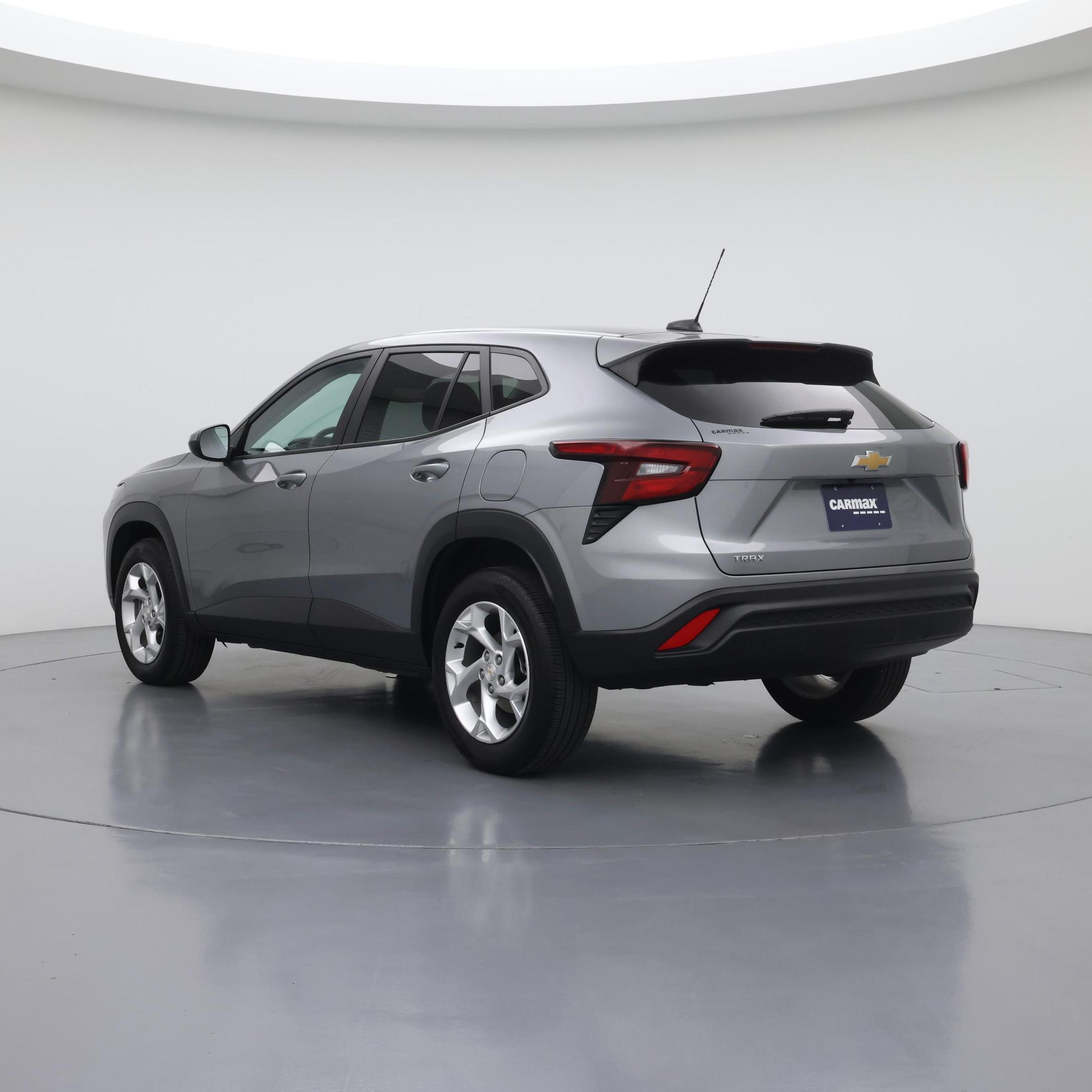 Thumbnail: 2024 Chevrolet Trax - 2