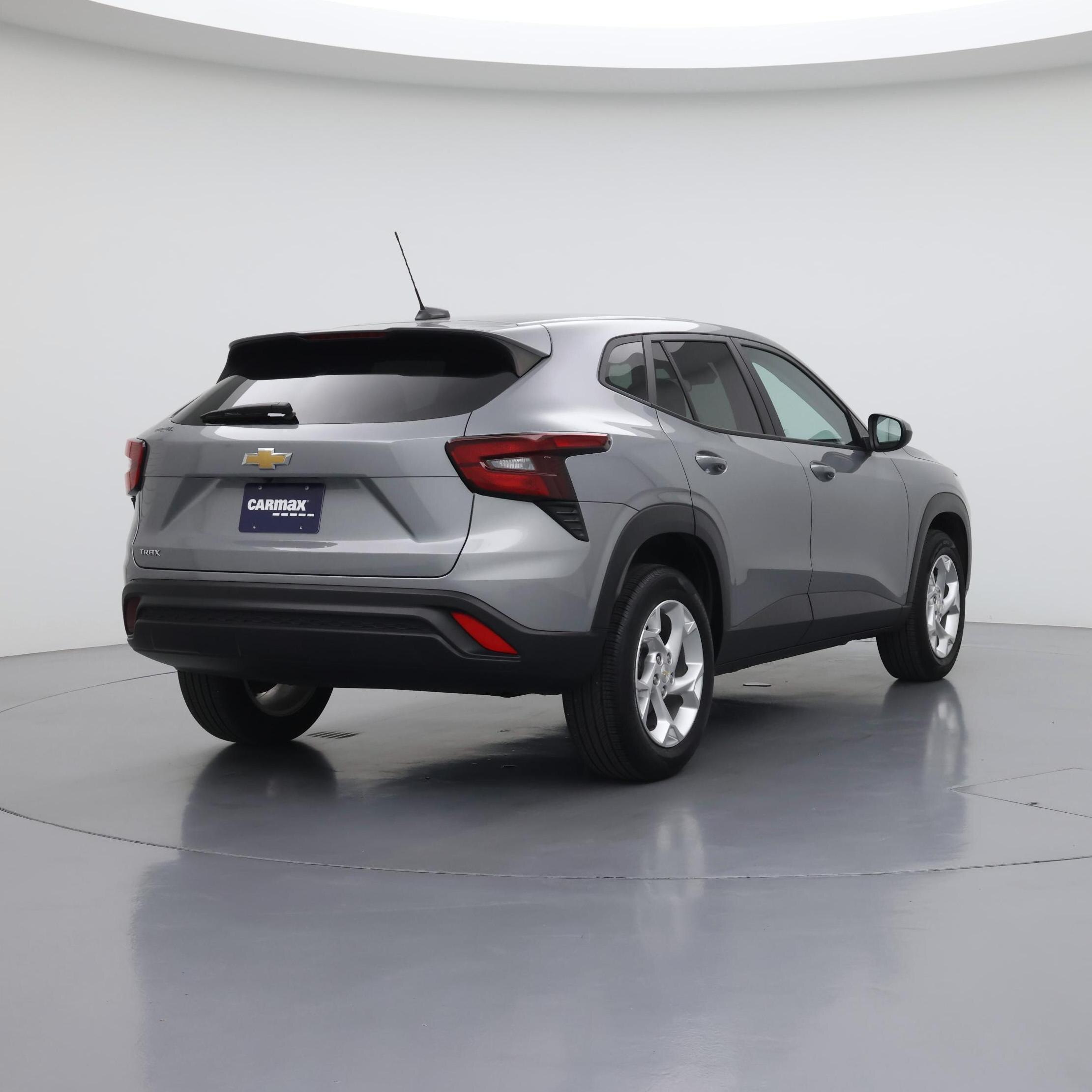 Thumbnail: 2024 Chevrolet Trax - 8