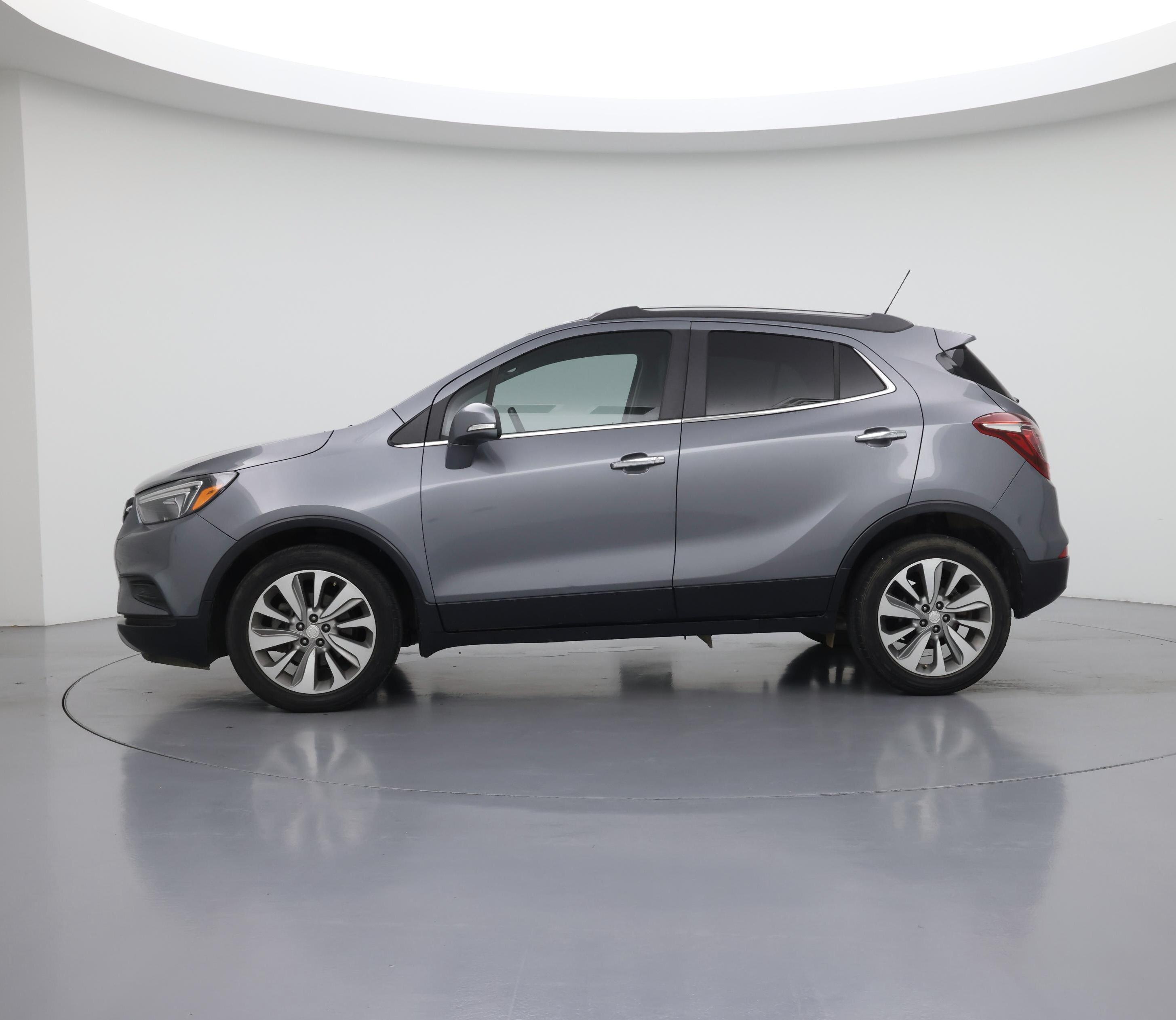 Thumbnail: 2019 Buick Encore - 3