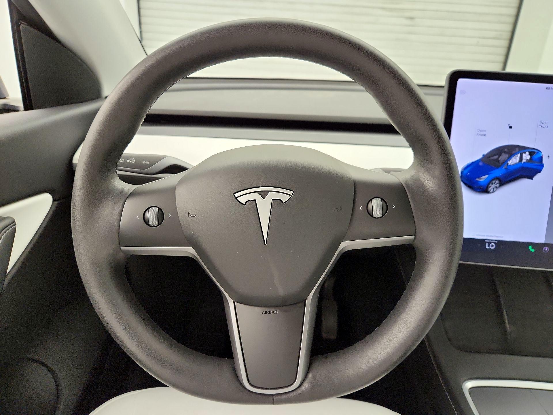 Thumbnail: 2021 Tesla Model Y - 10