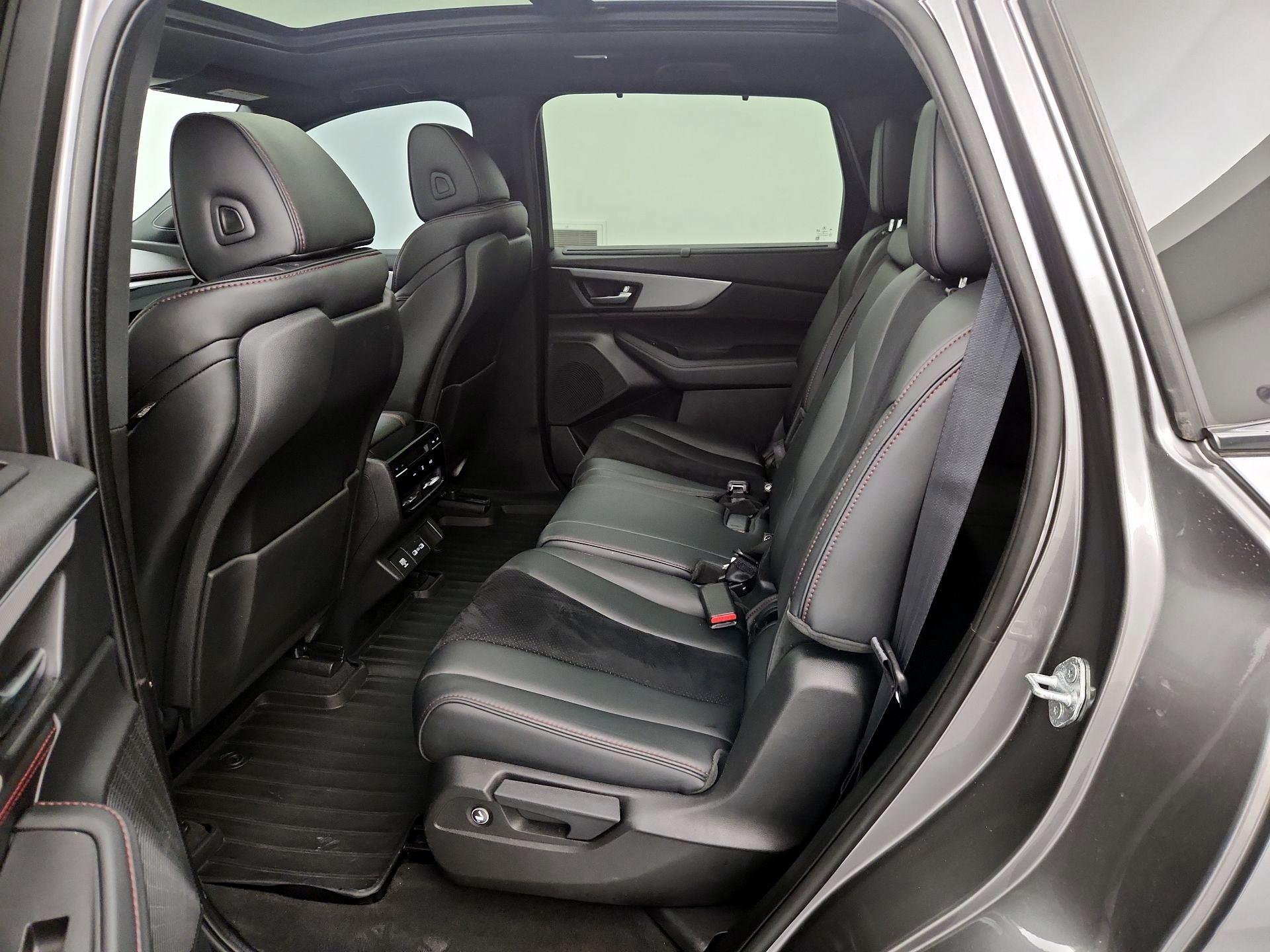 Thumbnail: 2022 Acura MDX - 20