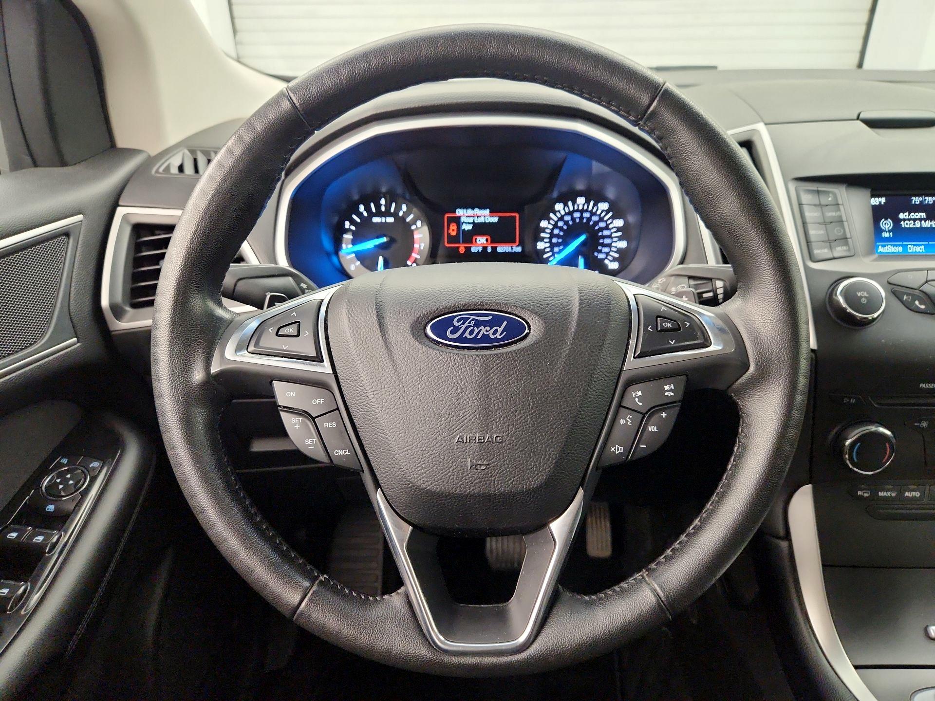 Thumbnail: 2017 Ford Edge - 10