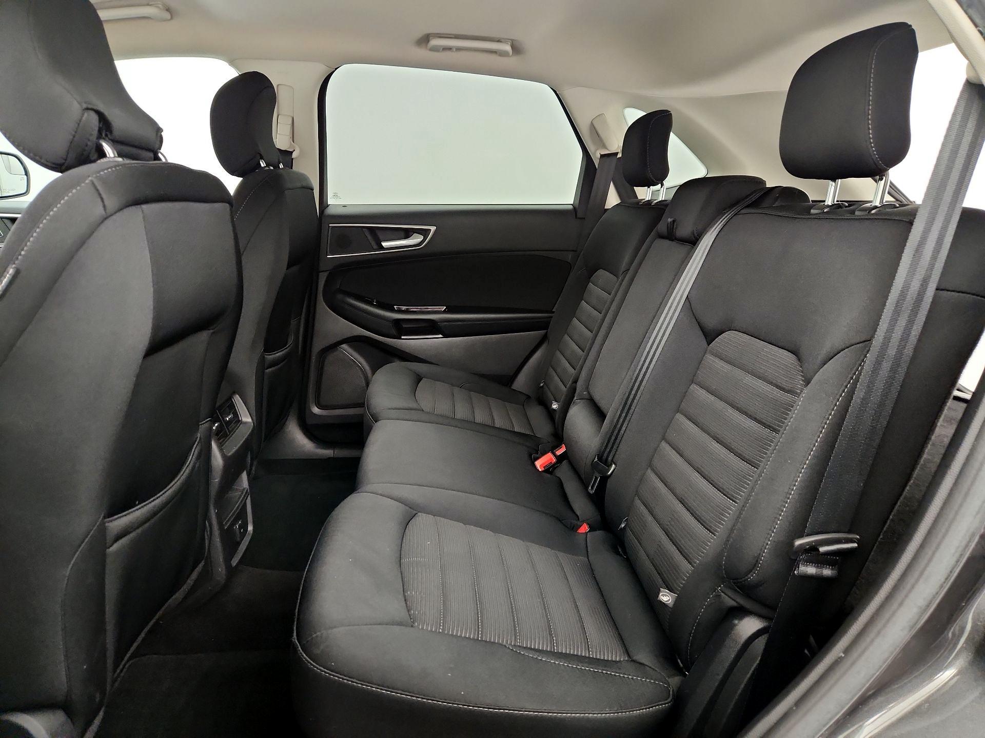 Thumbnail: 2017 Ford Edge - 19