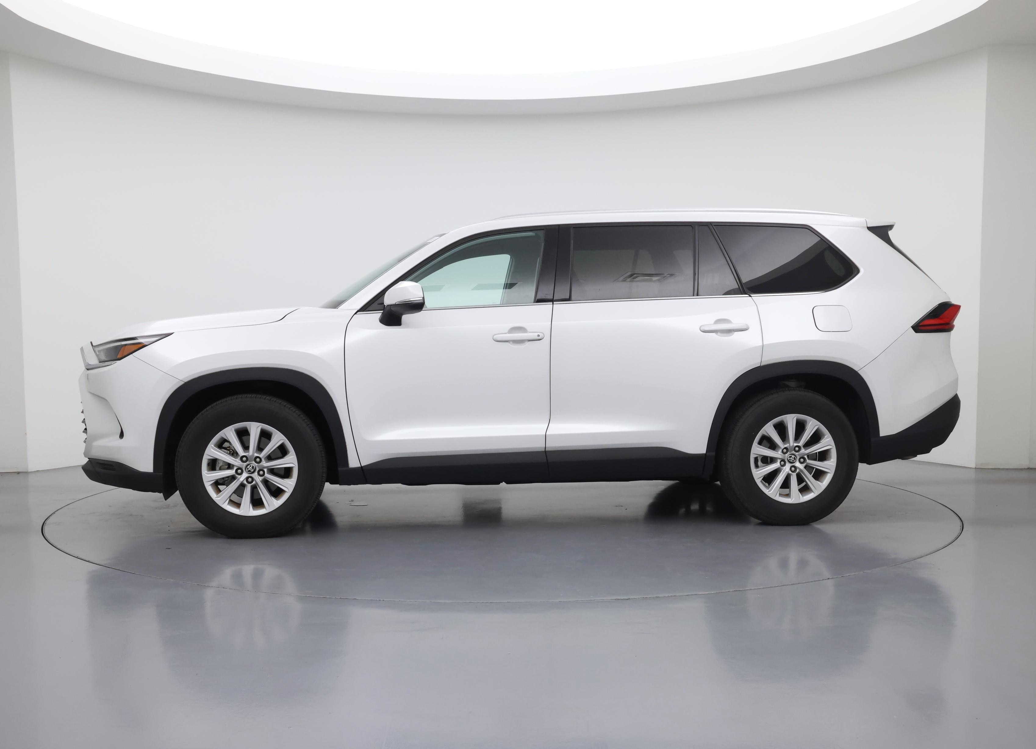 Thumbnail: 2024 Toyota Grand Highlander - 3