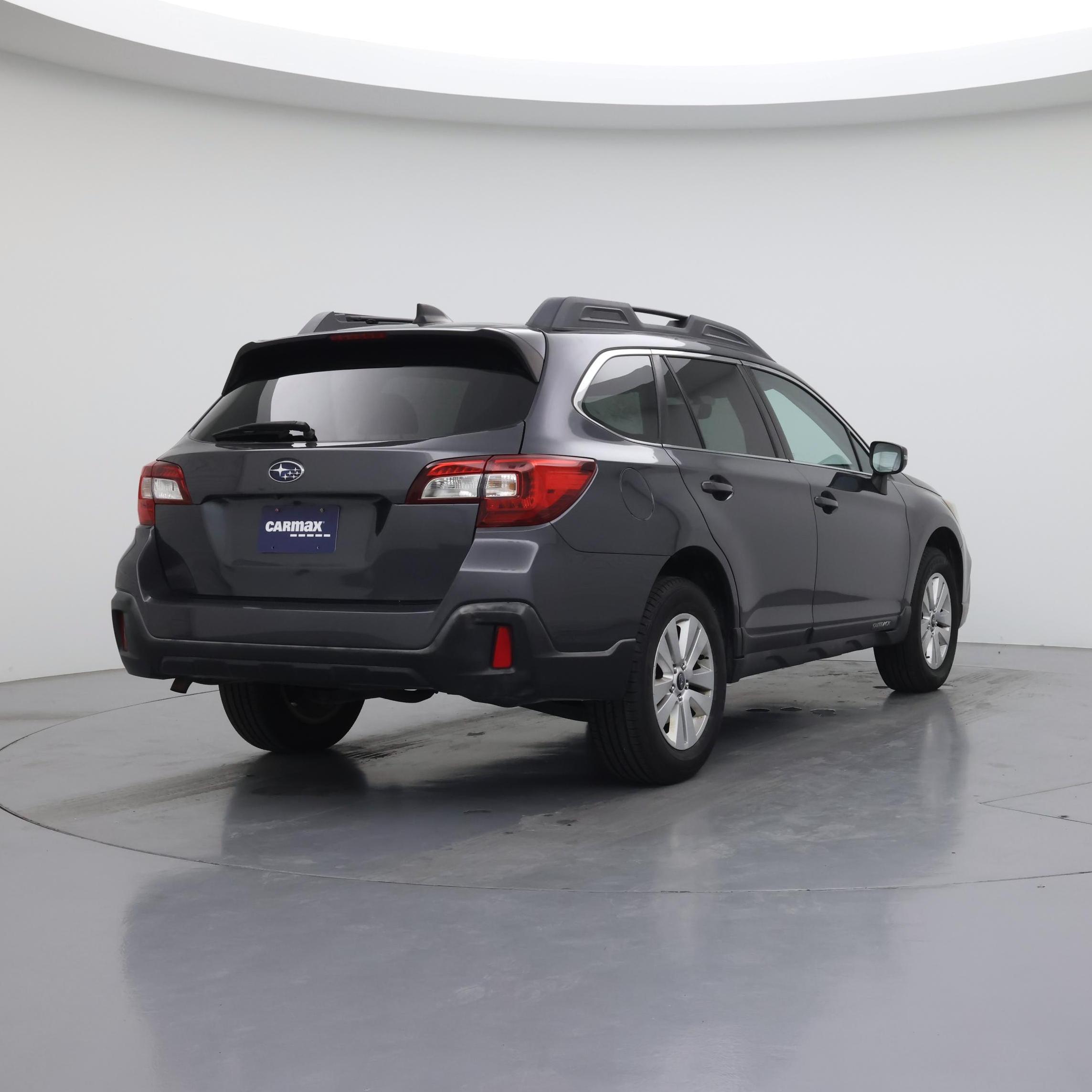 Thumbnail: 2018 Subaru Outback - 8