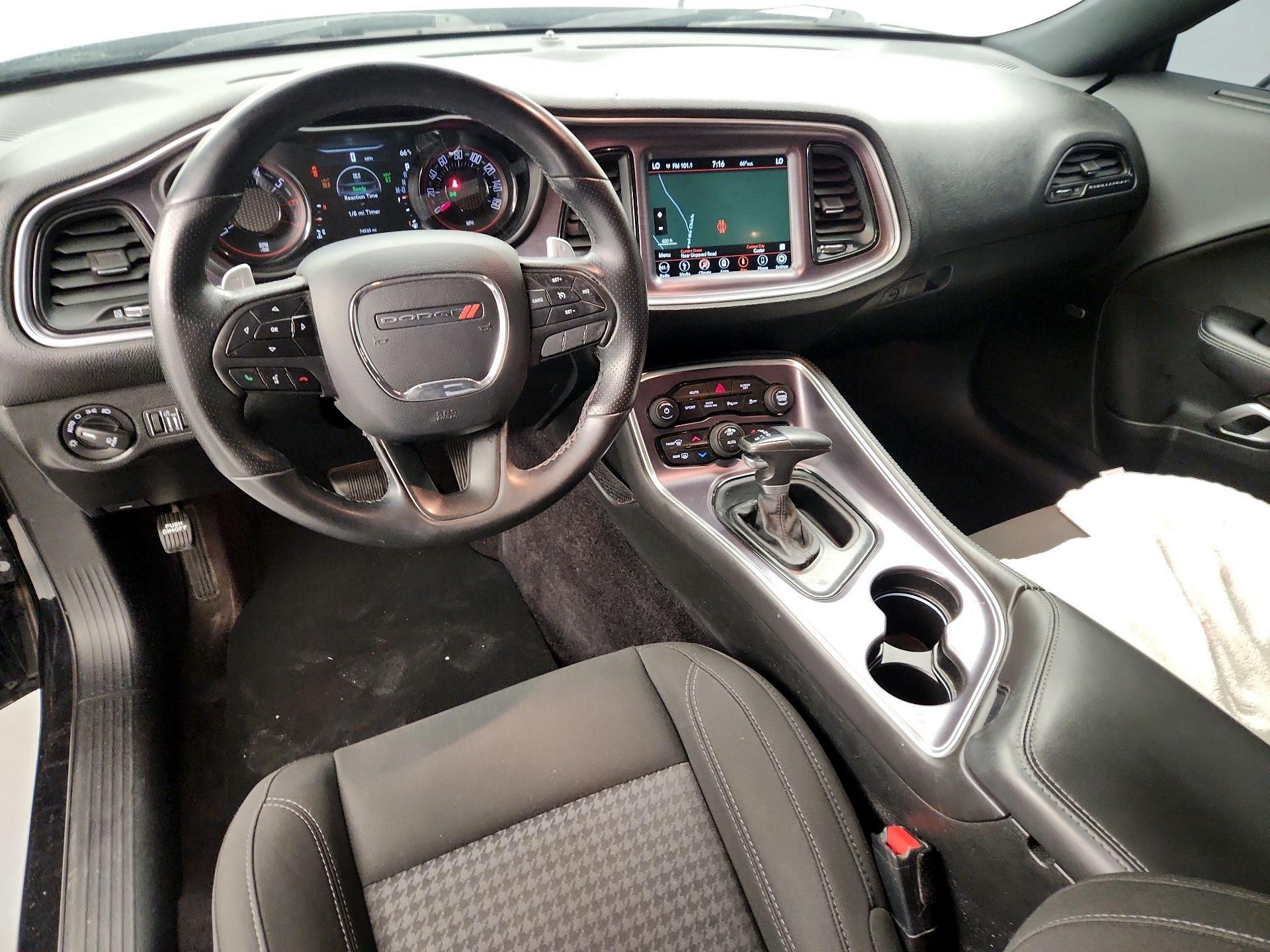 Thumbnail: 2018 Dodge Challenger - 9