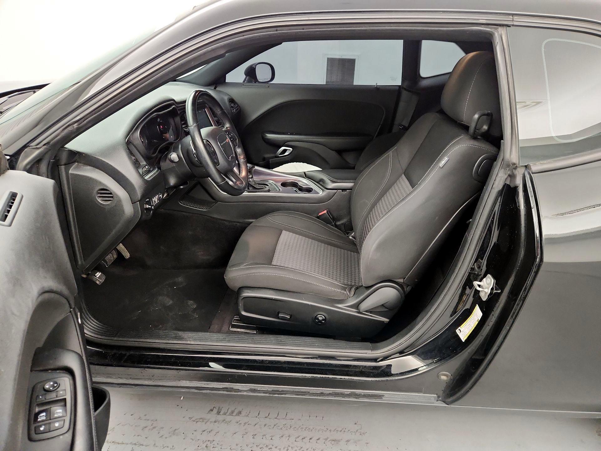 Thumbnail: 2018 Dodge Challenger - 11