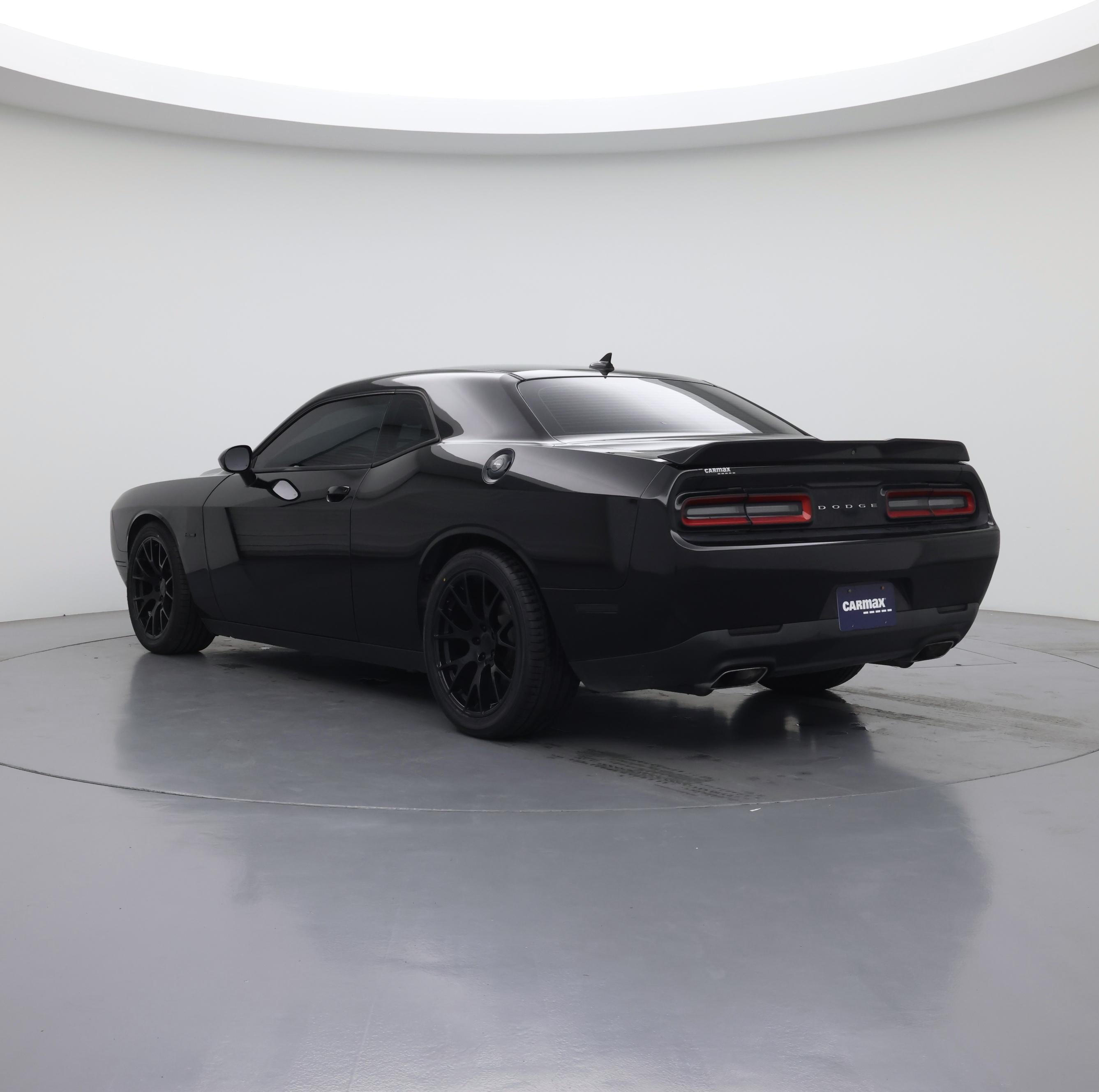 Thumbnail: 2018 Dodge Challenger - 2