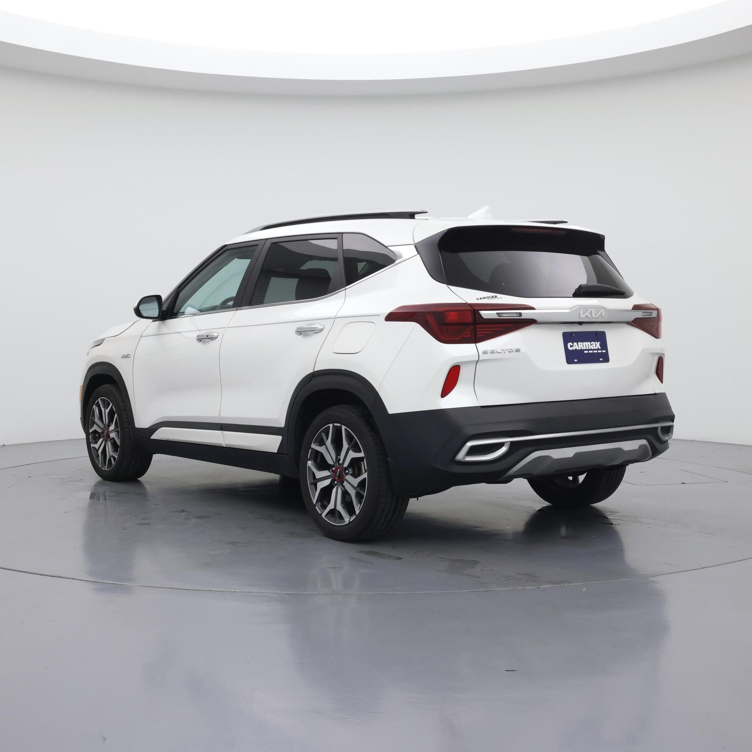 Thumbnail: 2023 Kia Seltos - 2