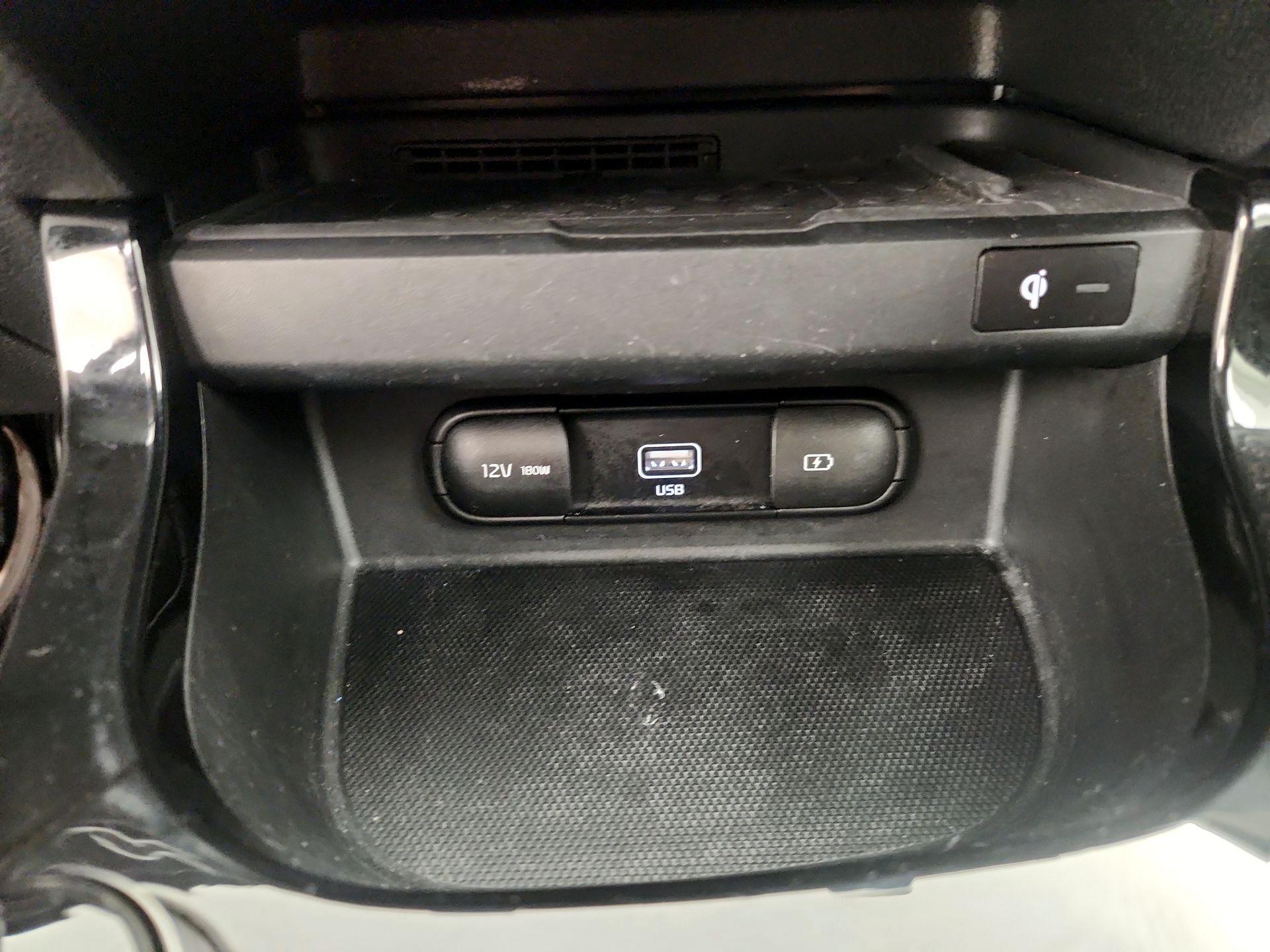 Thumbnail: 2023 Kia Seltos - 19