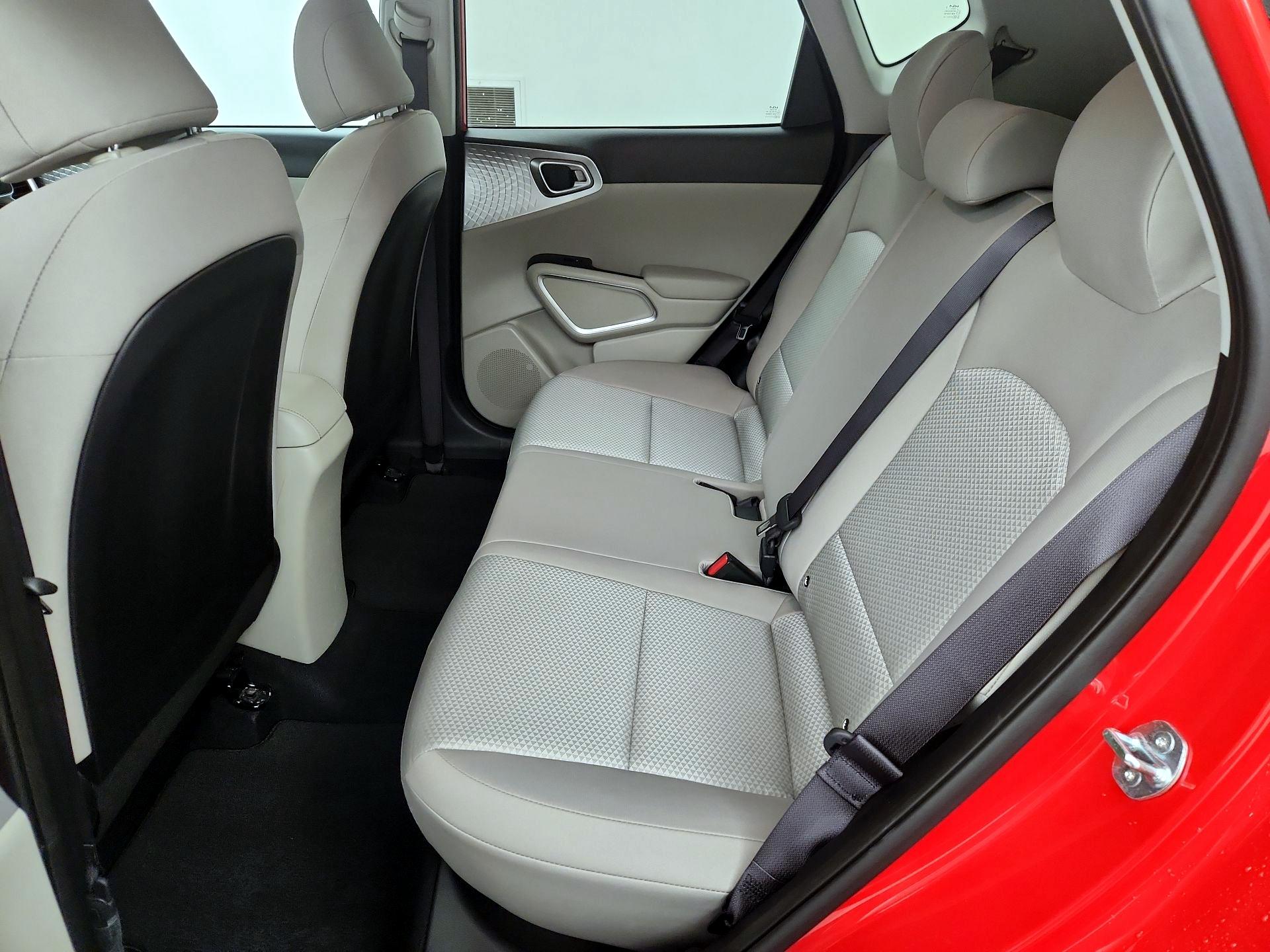 Thumbnail: 2025 Kia Soul - 19