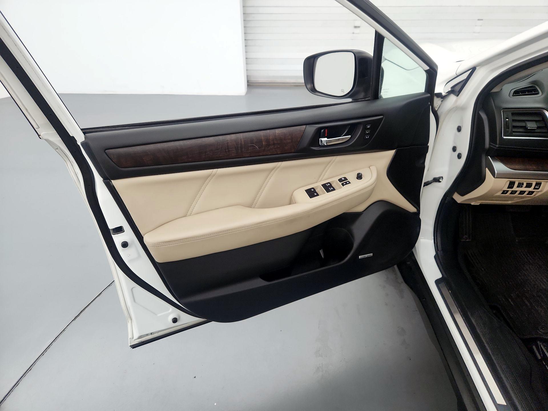 Thumbnail: 2019 Subaru Outback - 12