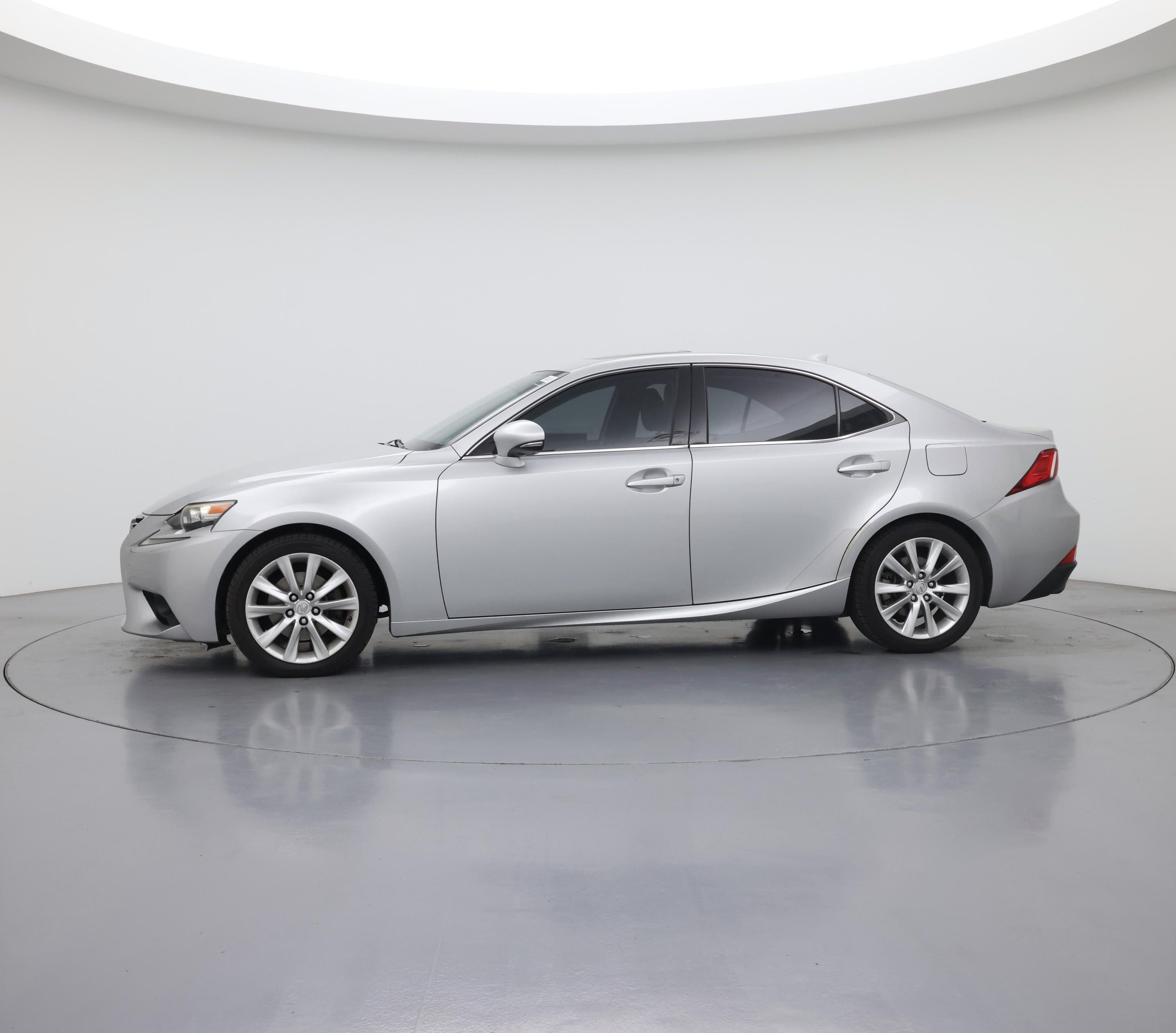 Thumbnail: 2014 Lexus IS - 3