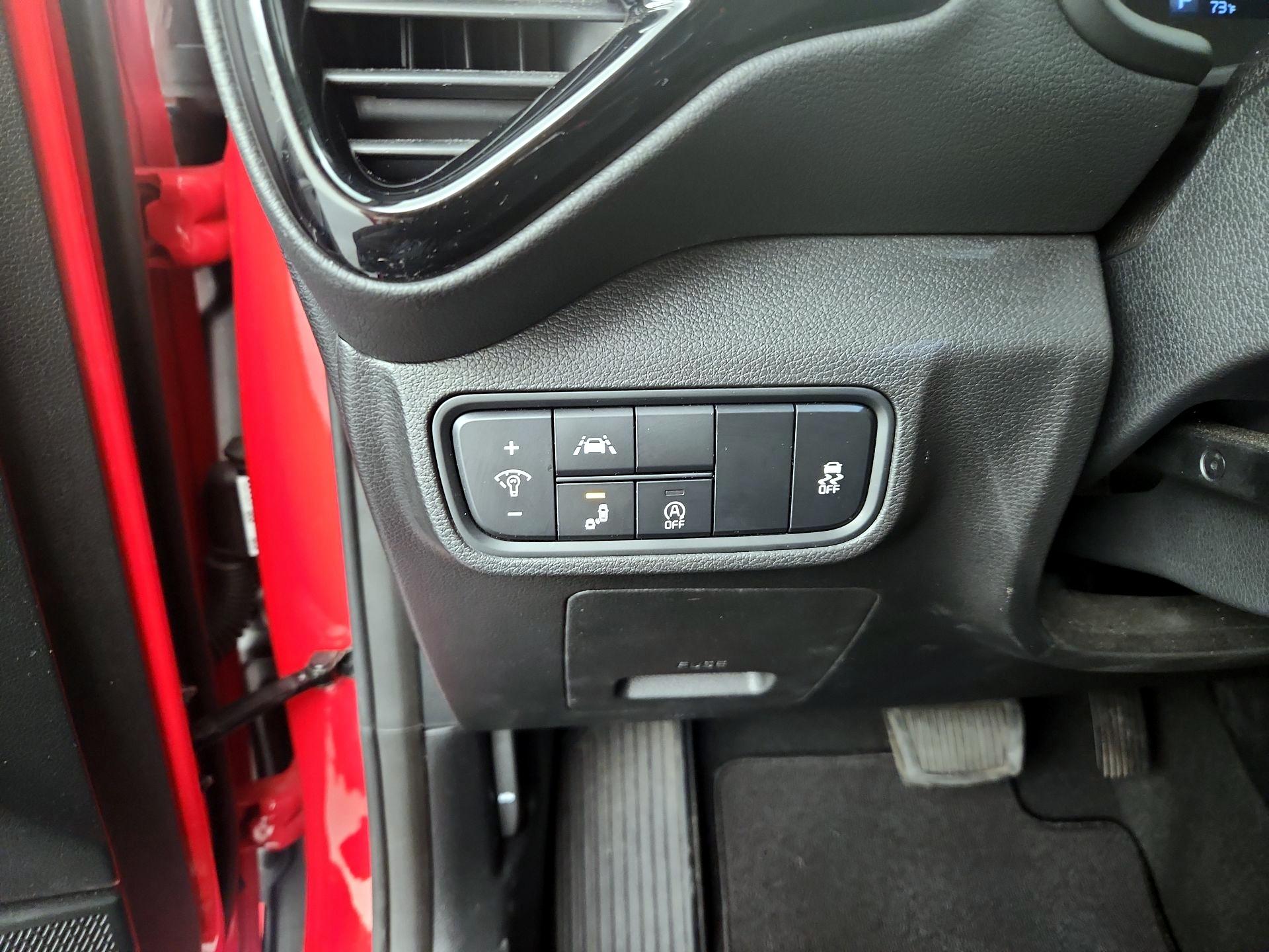 Thumbnail: 2022 Kia Soul - 13