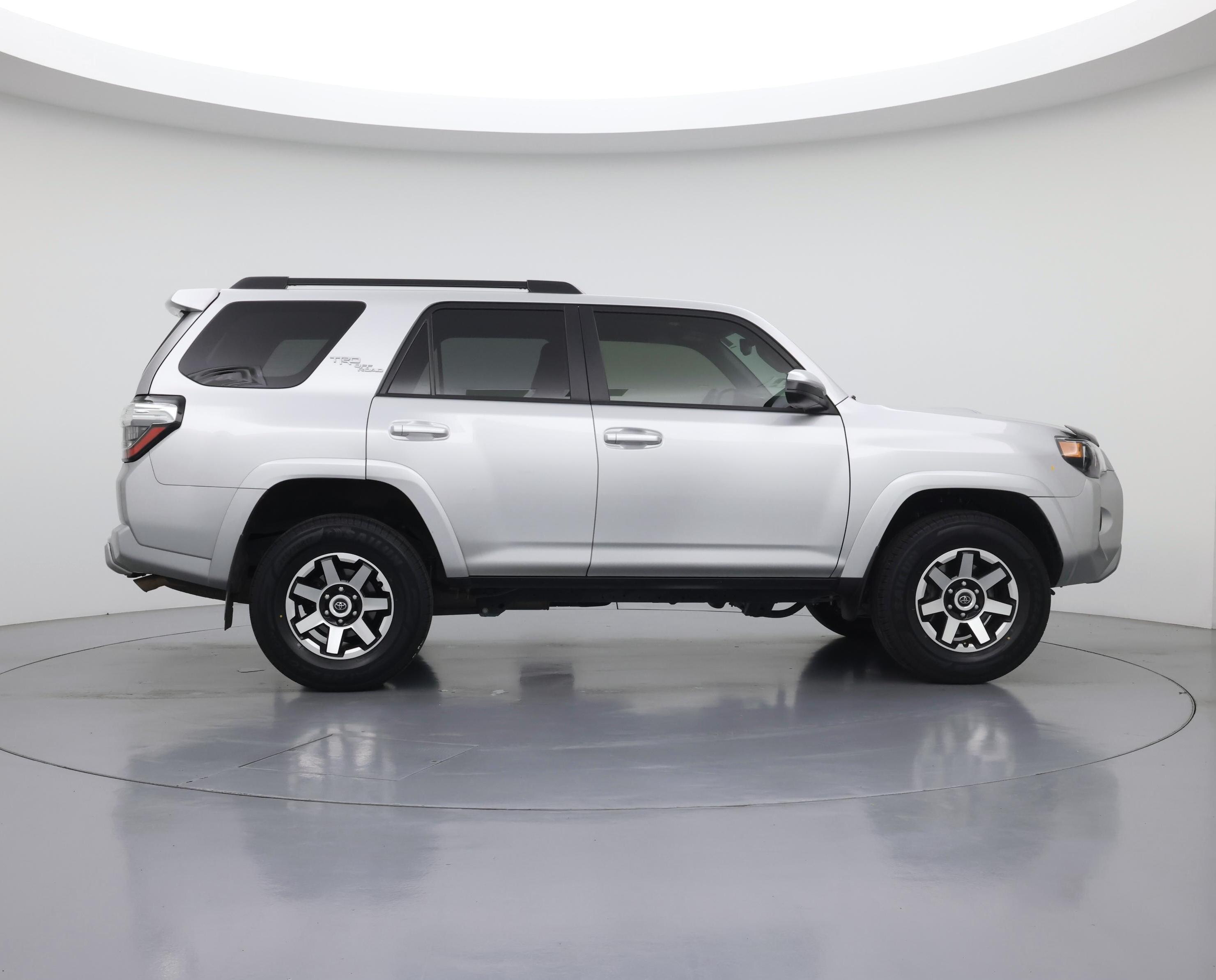 Thumbnail: 2023 Toyota 4Runner - 7