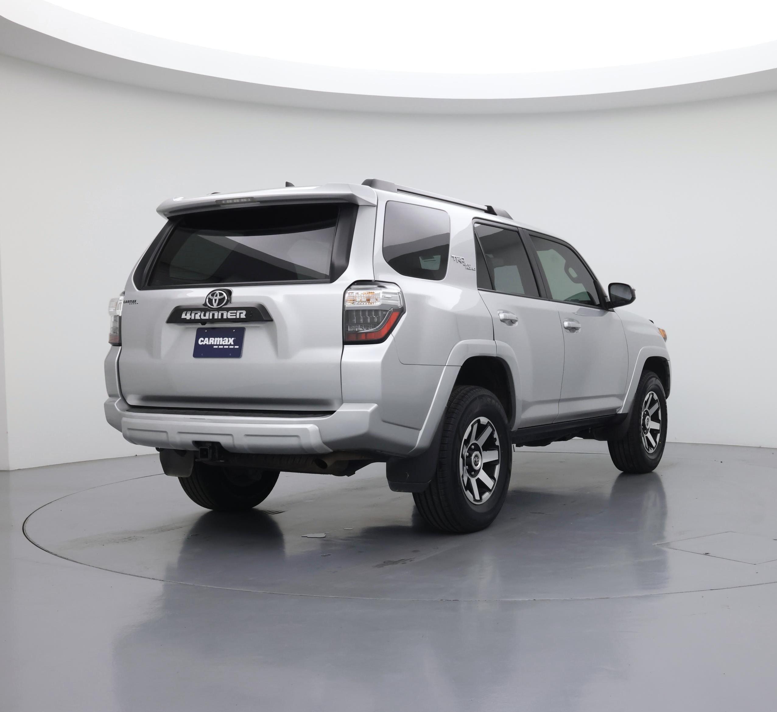 Thumbnail: 2023 Toyota 4Runner - 8