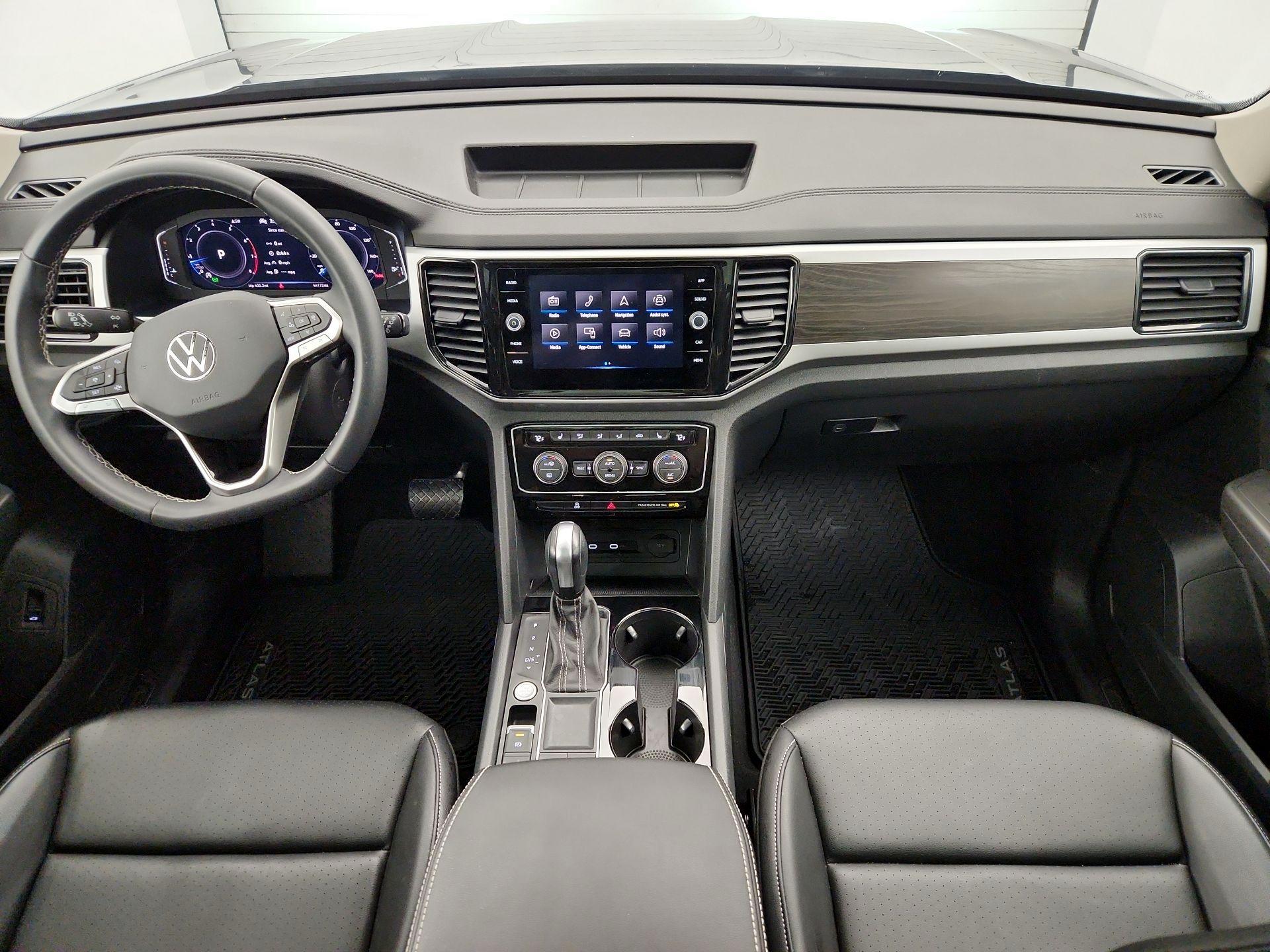 Thumbnail: 2023 Volkswagen Atlas - 9