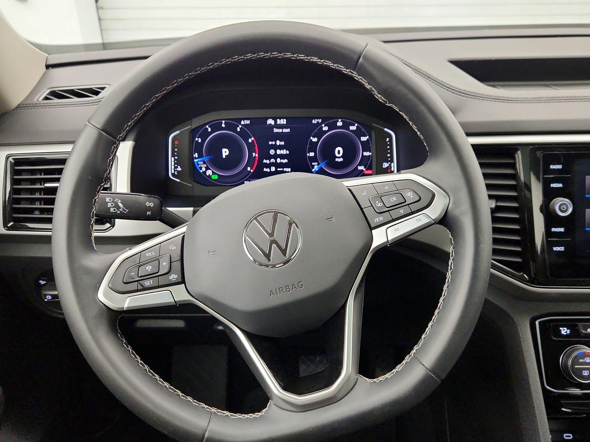 Thumbnail: 2023 Volkswagen Atlas - 10