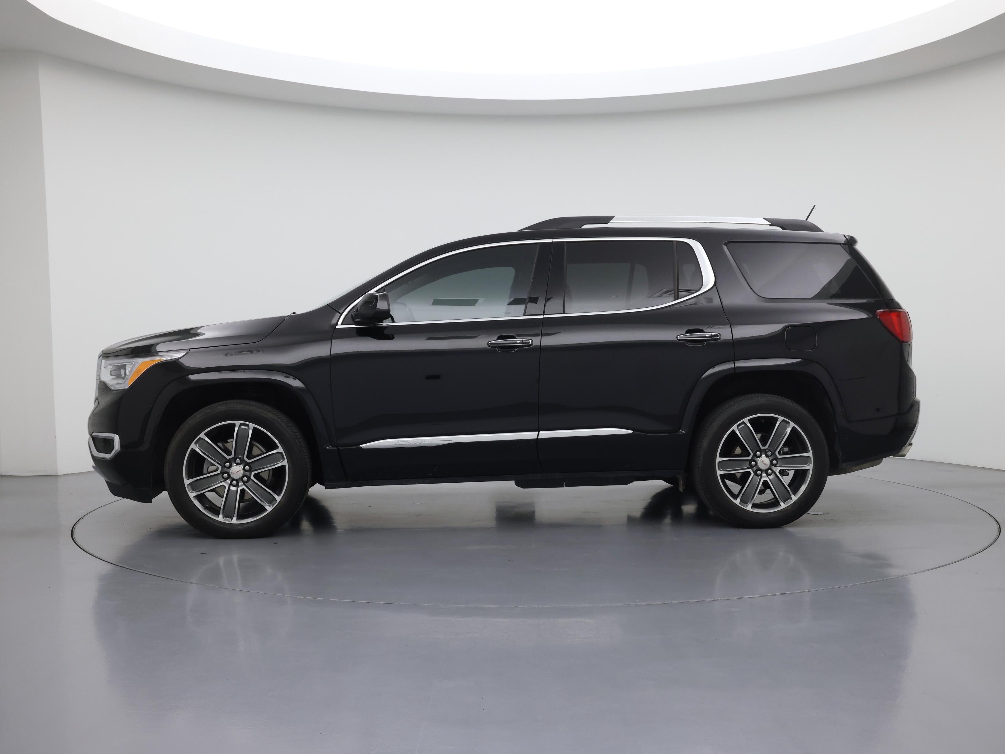 Thumbnail: 2019 GMC Acadia - 3