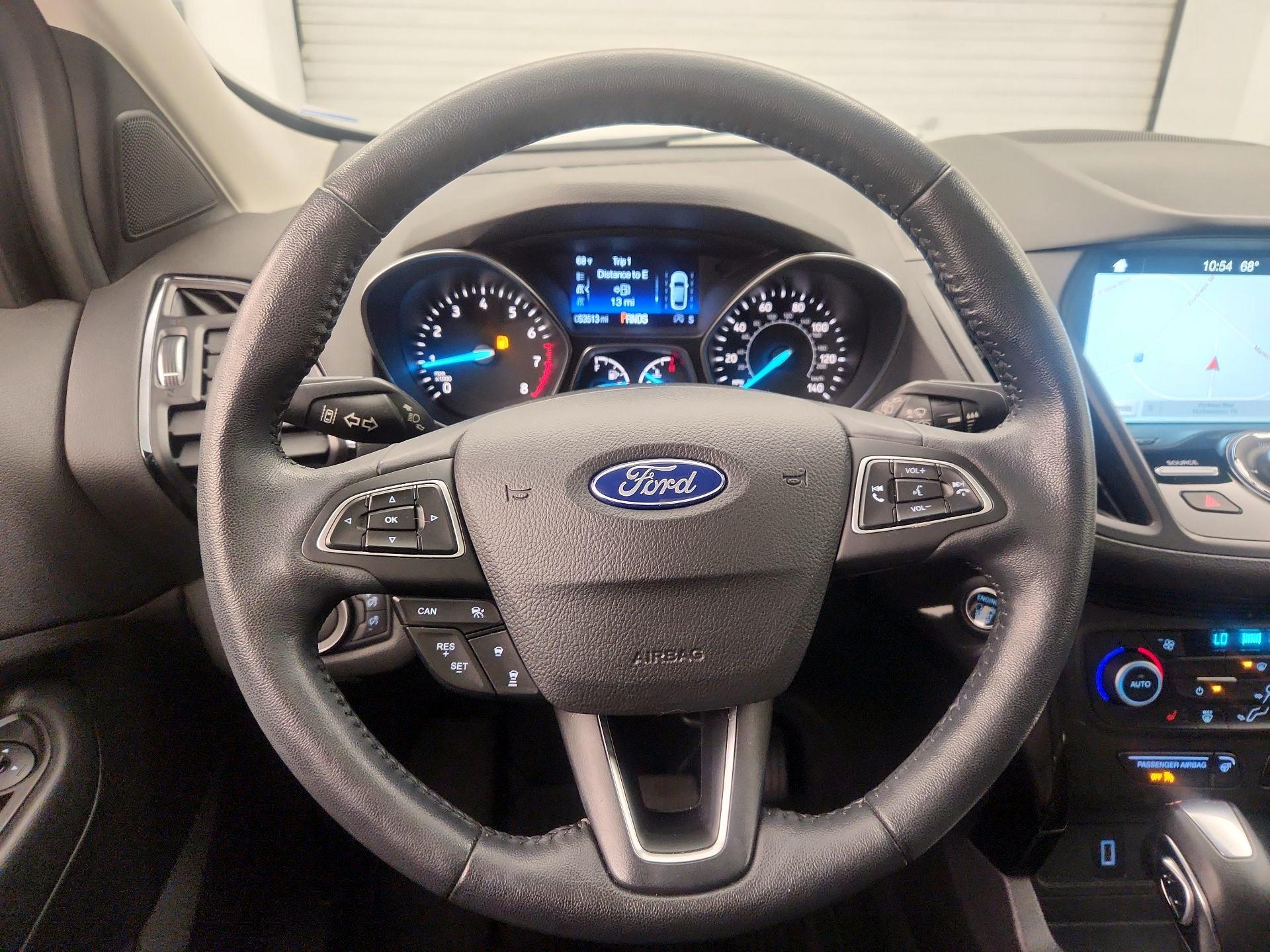 Thumbnail: 2019 Ford Escape - 10