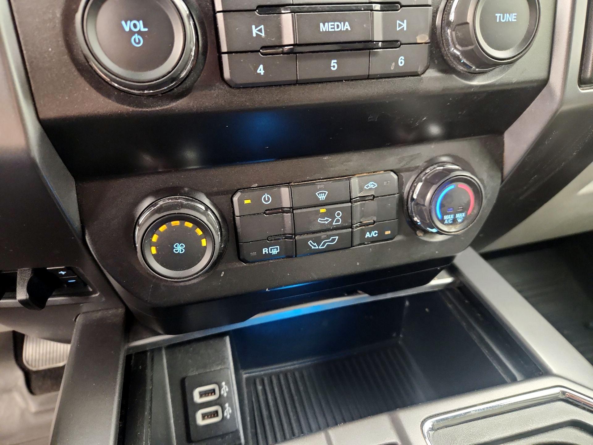 Thumbnail: 2019 Ford F-150 - 17