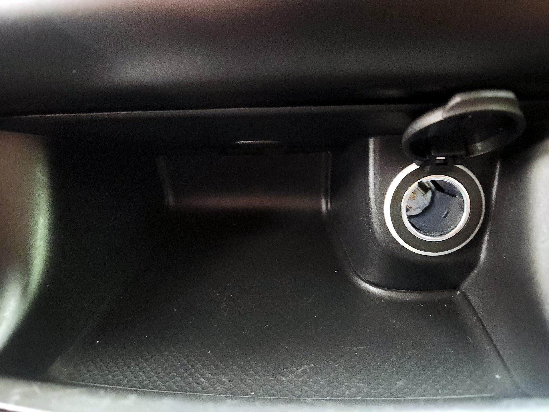 Thumbnail: 2020 Dodge Charger - 18