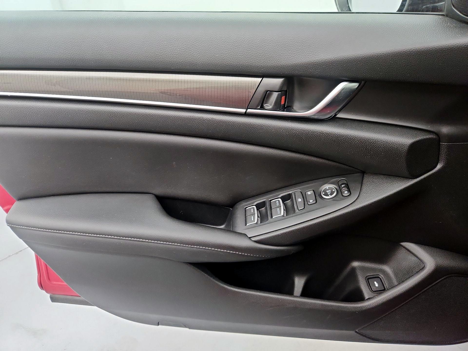 Thumbnail: 2020 Honda Accord - 12