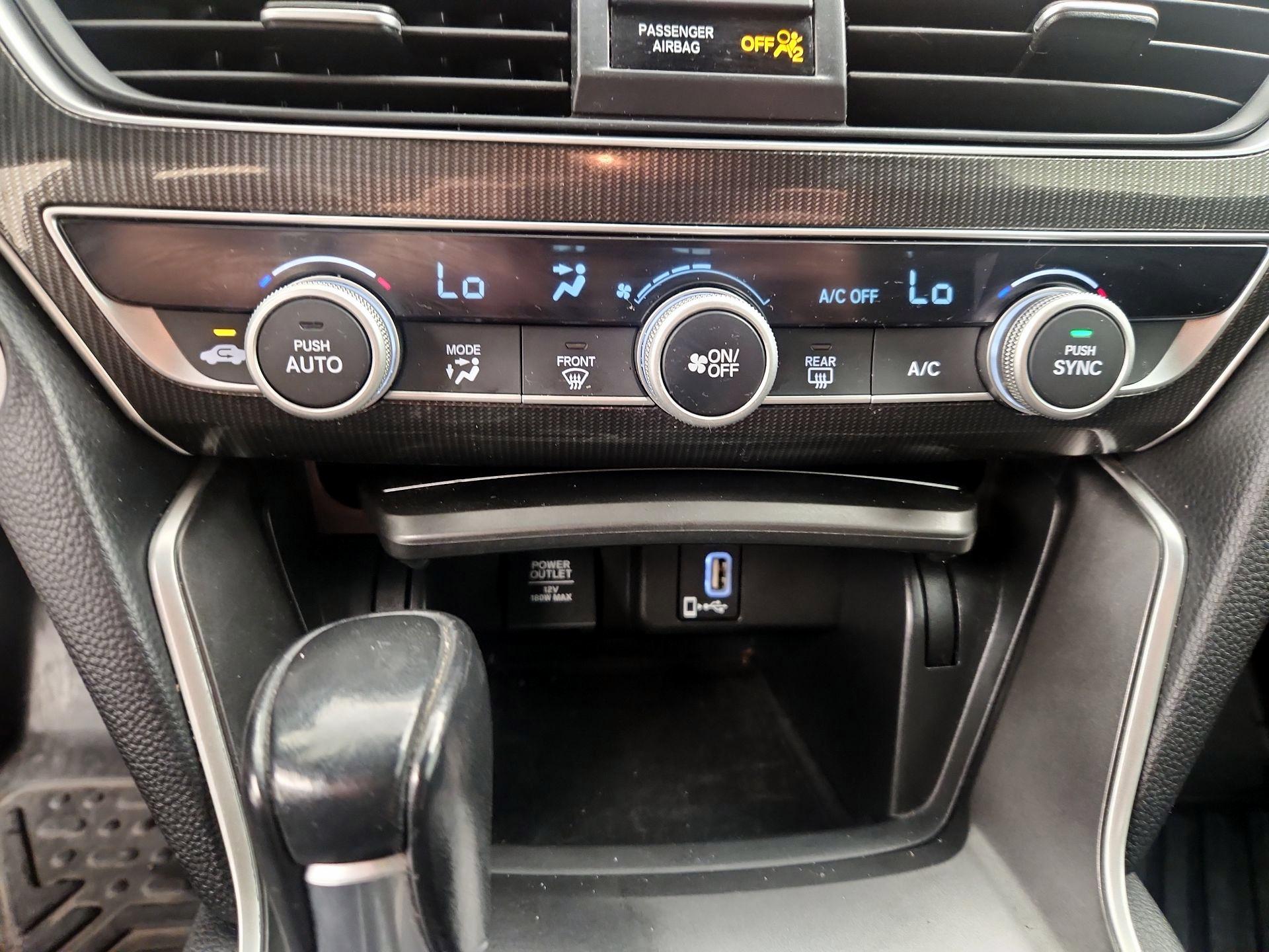 Thumbnail: 2020 Honda Accord - 16