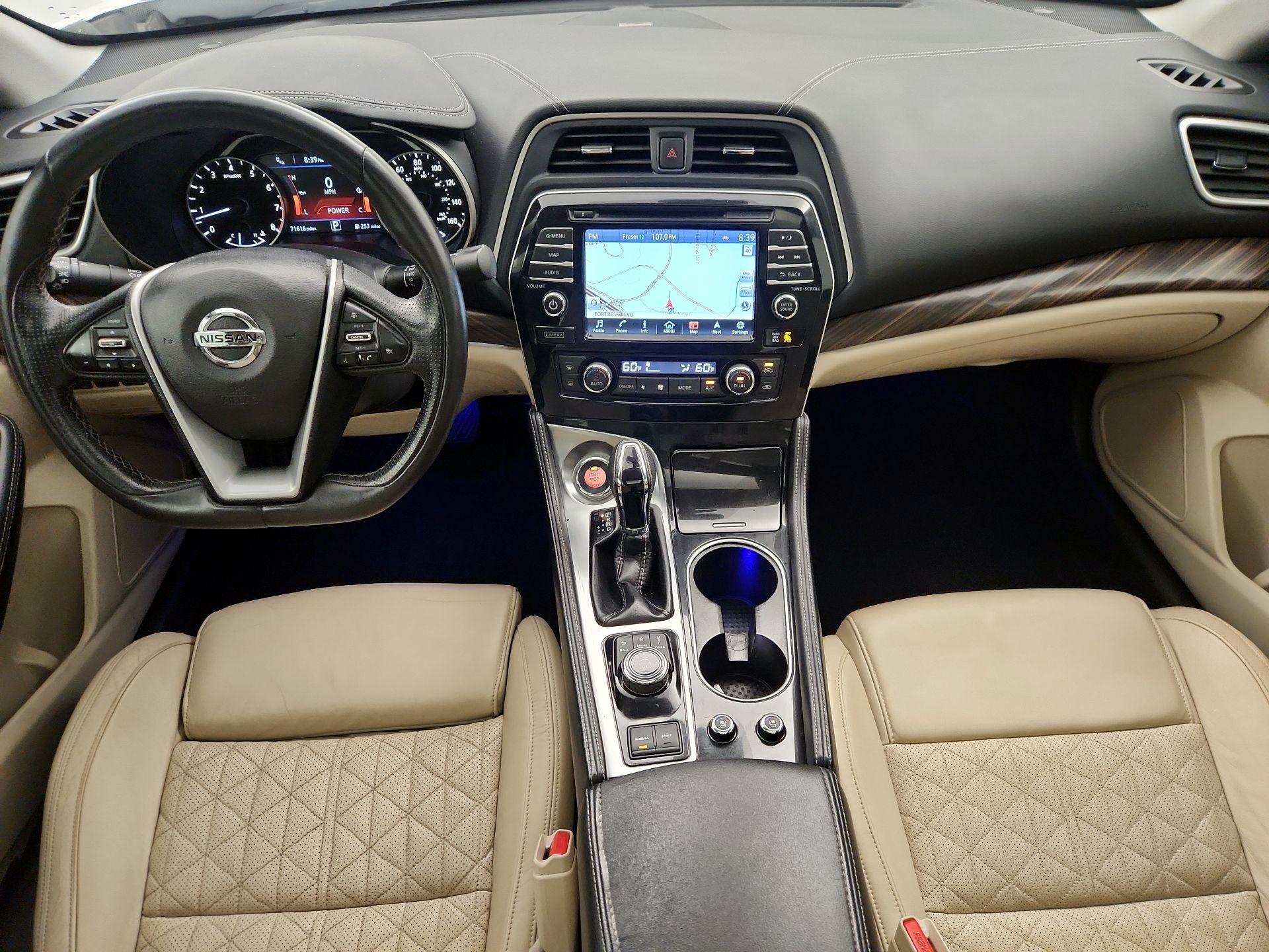 Thumbnail: 2017 Nissan Maxima - 9
