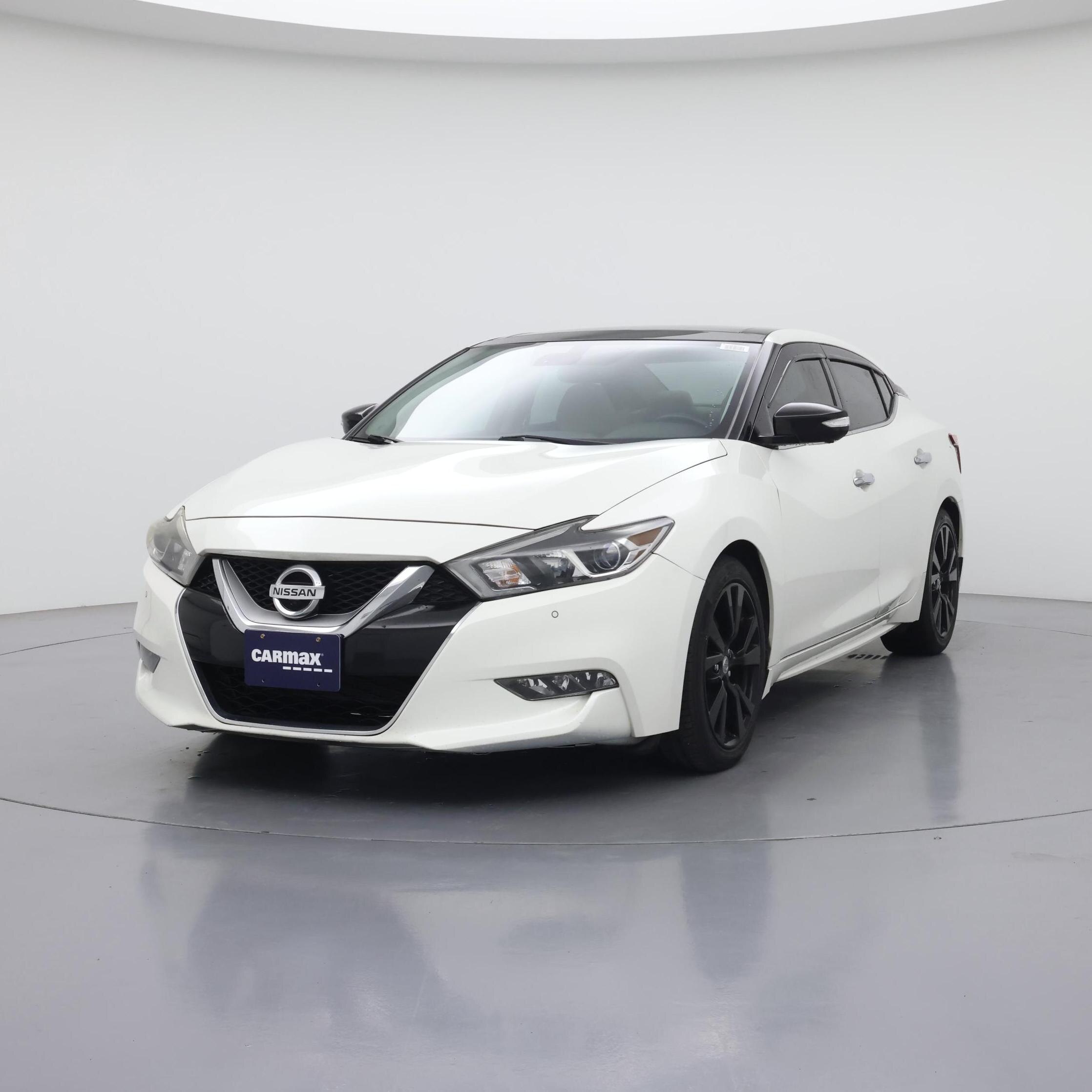 Thumbnail: 2017 Nissan Maxima - 4