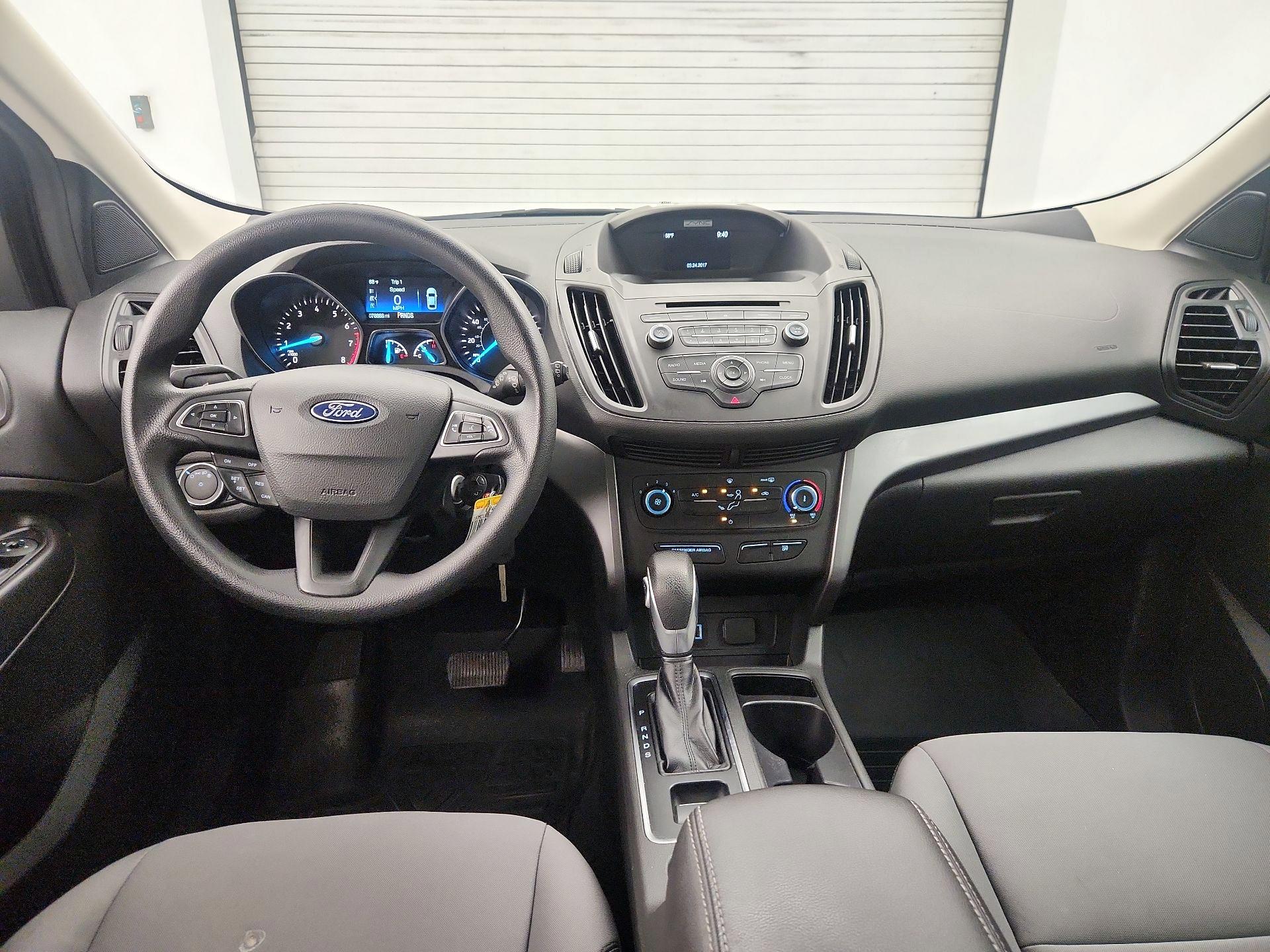 Thumbnail: 2017 Ford Escape - 9