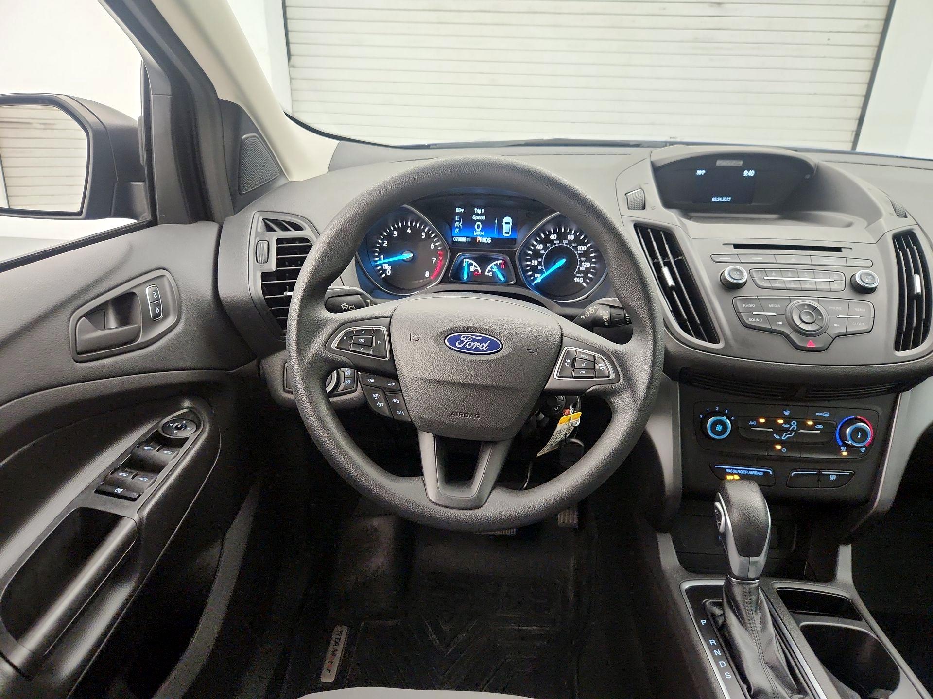 Thumbnail: 2017 Ford Escape - 10