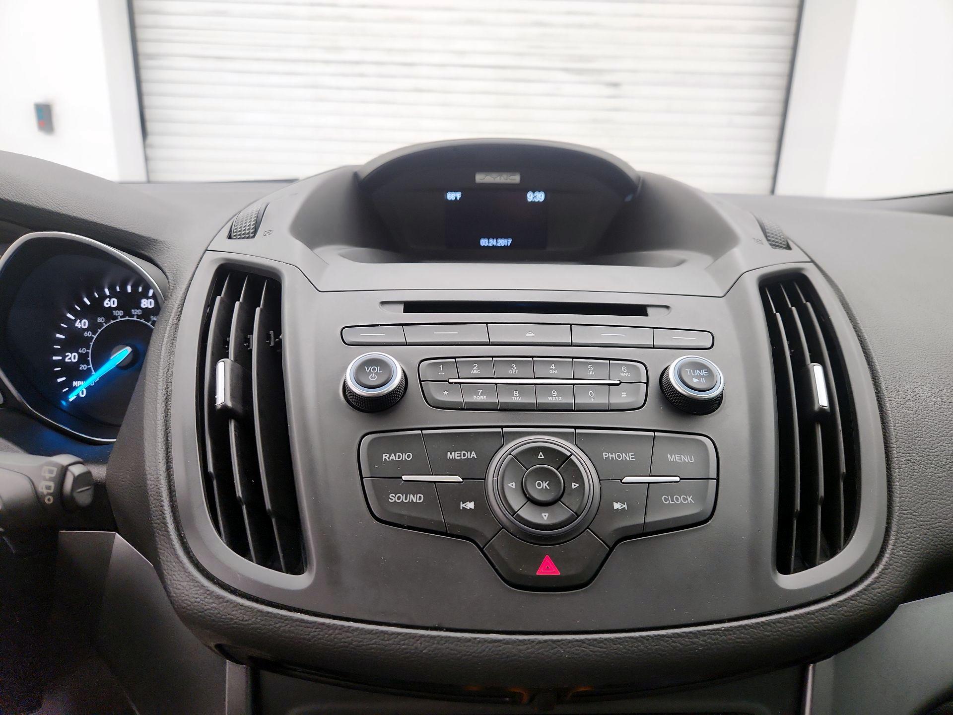 Thumbnail: 2017 Ford Escape - 15