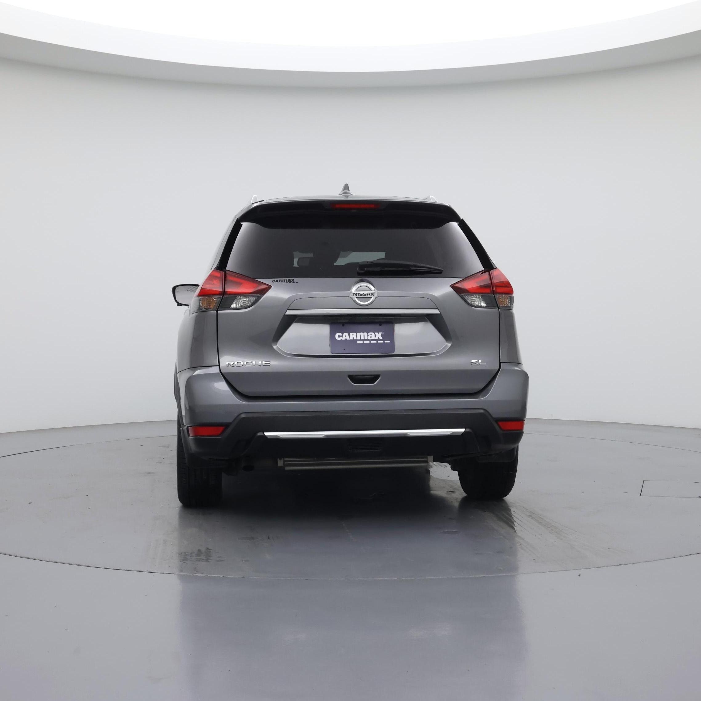 Thumbnail: 2017 Nissan Rogue - 6