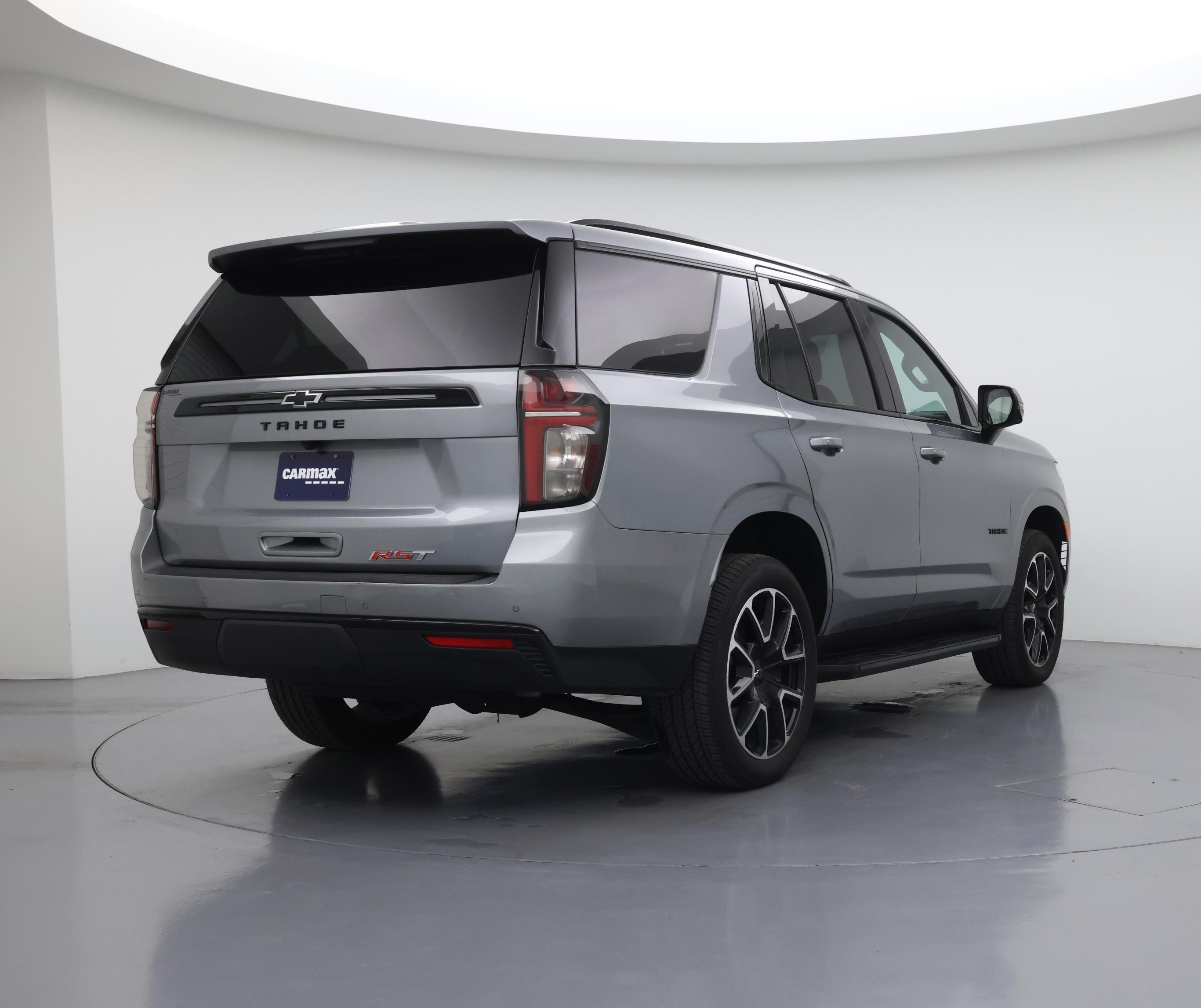 Thumbnail: 2024 Chevrolet Tahoe - 8