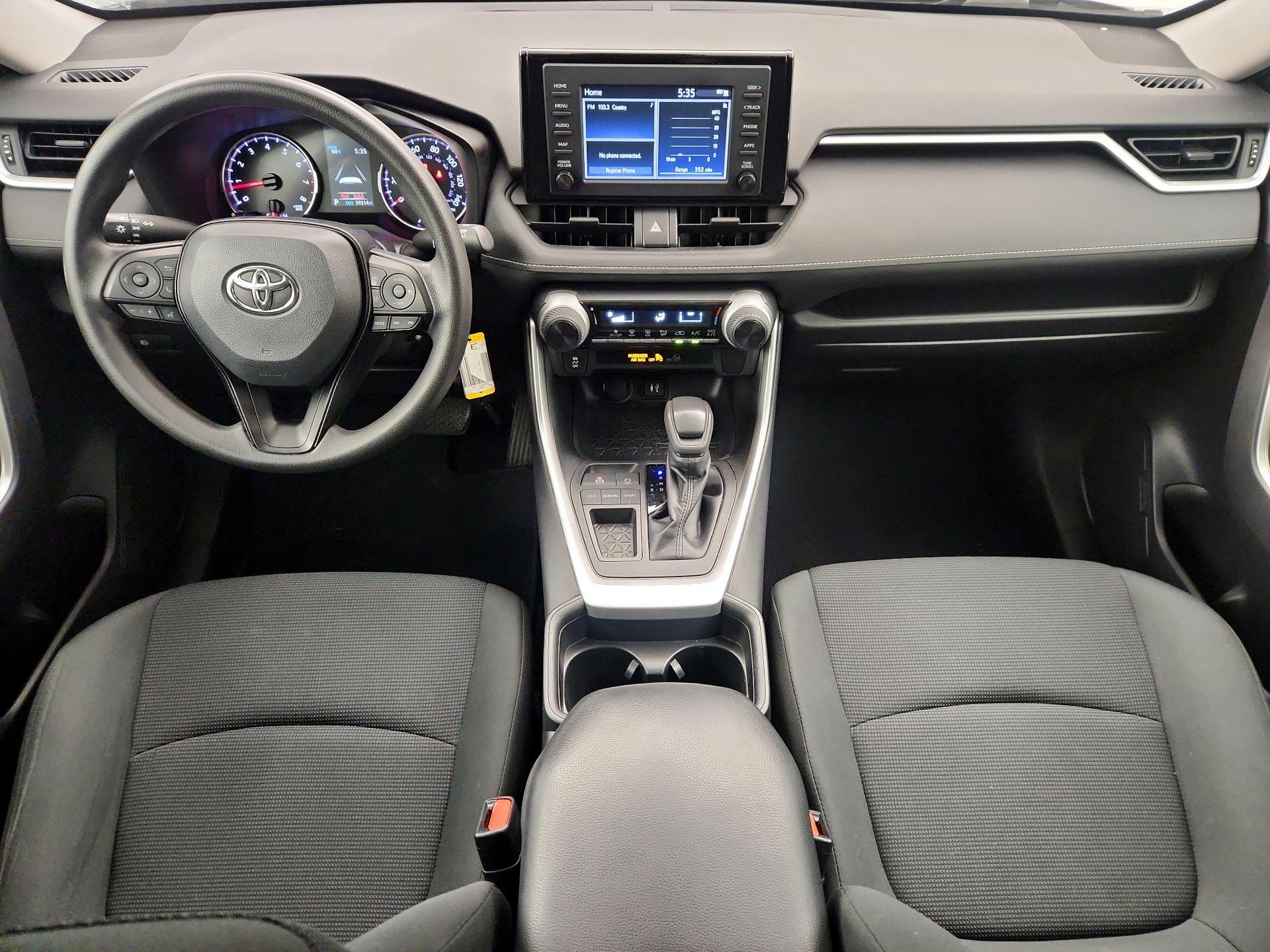 Thumbnail: 2019 Toyota RAV4 - 9