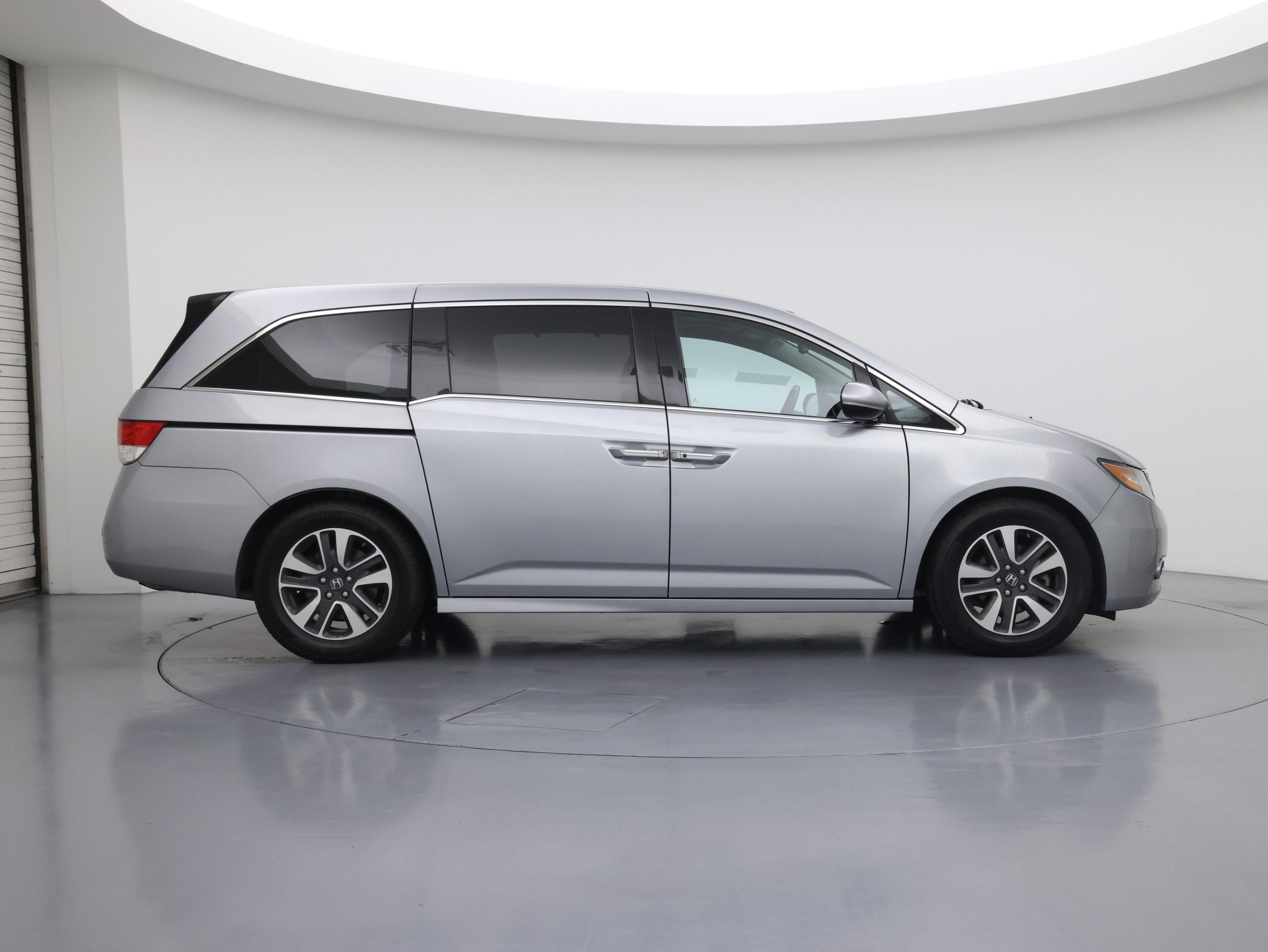 Thumbnail: 2017 Honda Odyssey - 7