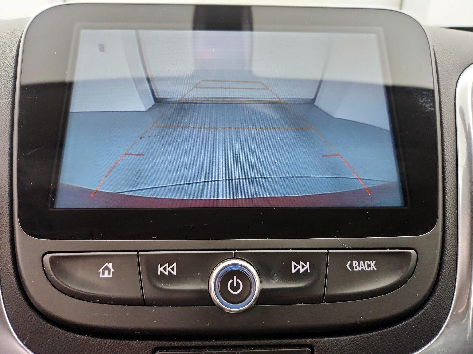Thumbnail: 2018 Chevrolet Equinox - 14