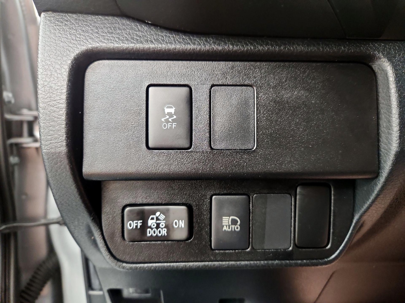 2022 Toyota Tacoma SR - Photo 14