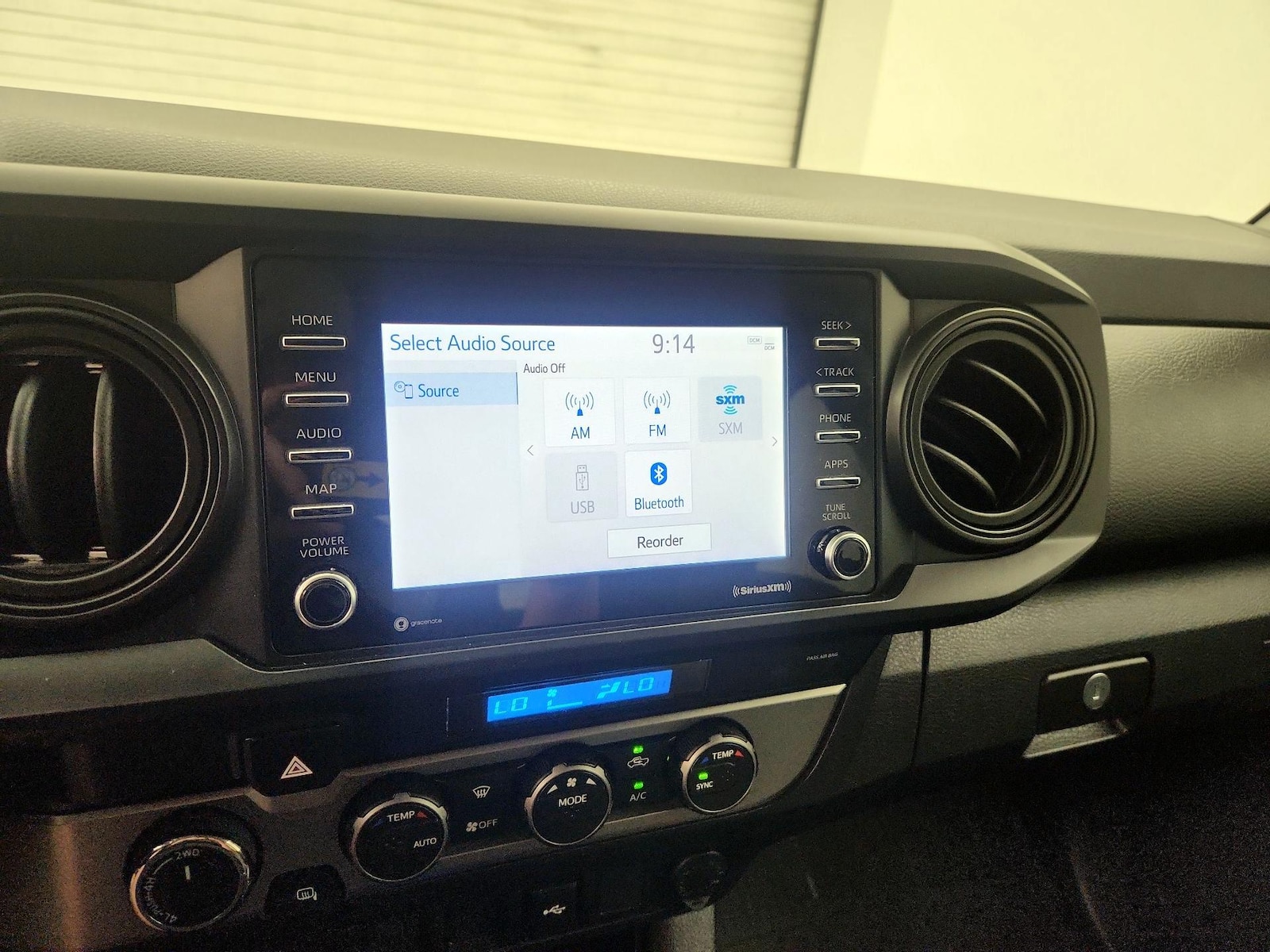 2022 Toyota Tacoma SR - Photo 16
