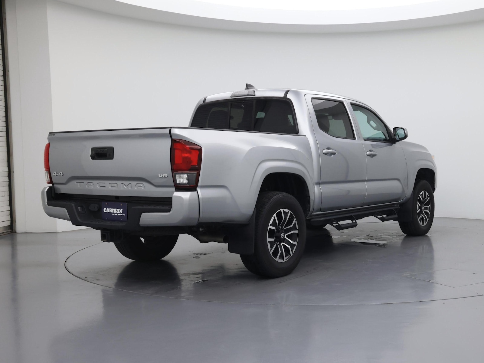 2022 Toyota Tacoma SR - Photo 9